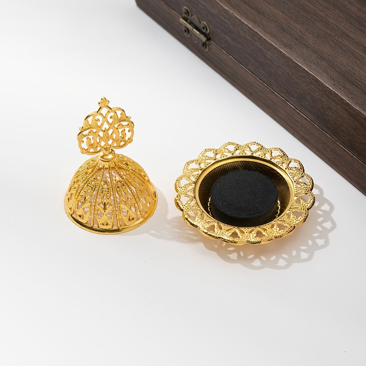 Golden Hollow-Out Resin Incense Burner with Intricate Lace Patterns for Home or Office Decor