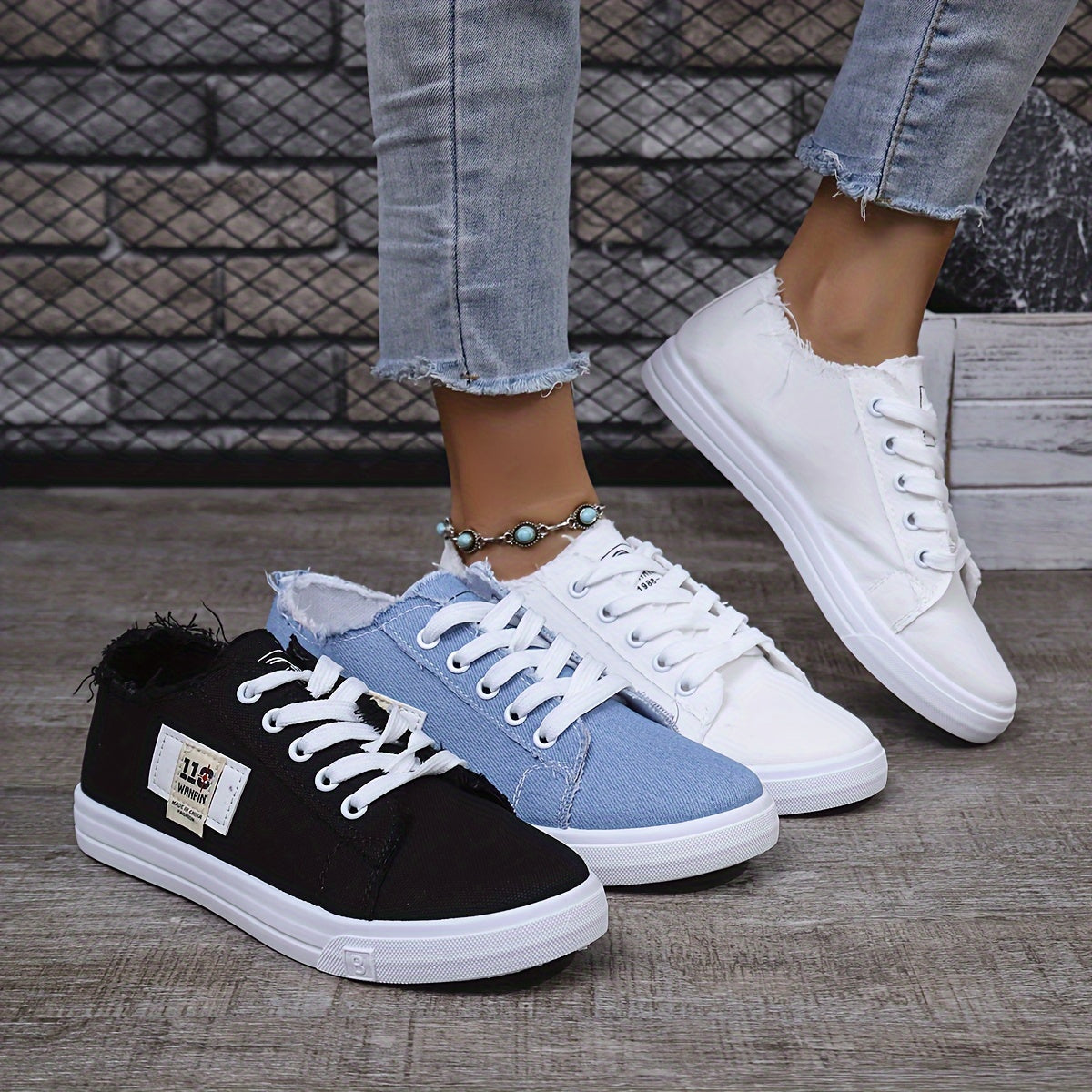 Women’s Slip-On Sneakers Casual Low-Top Lace-Up Shoes Non-Slip Rubber Sole