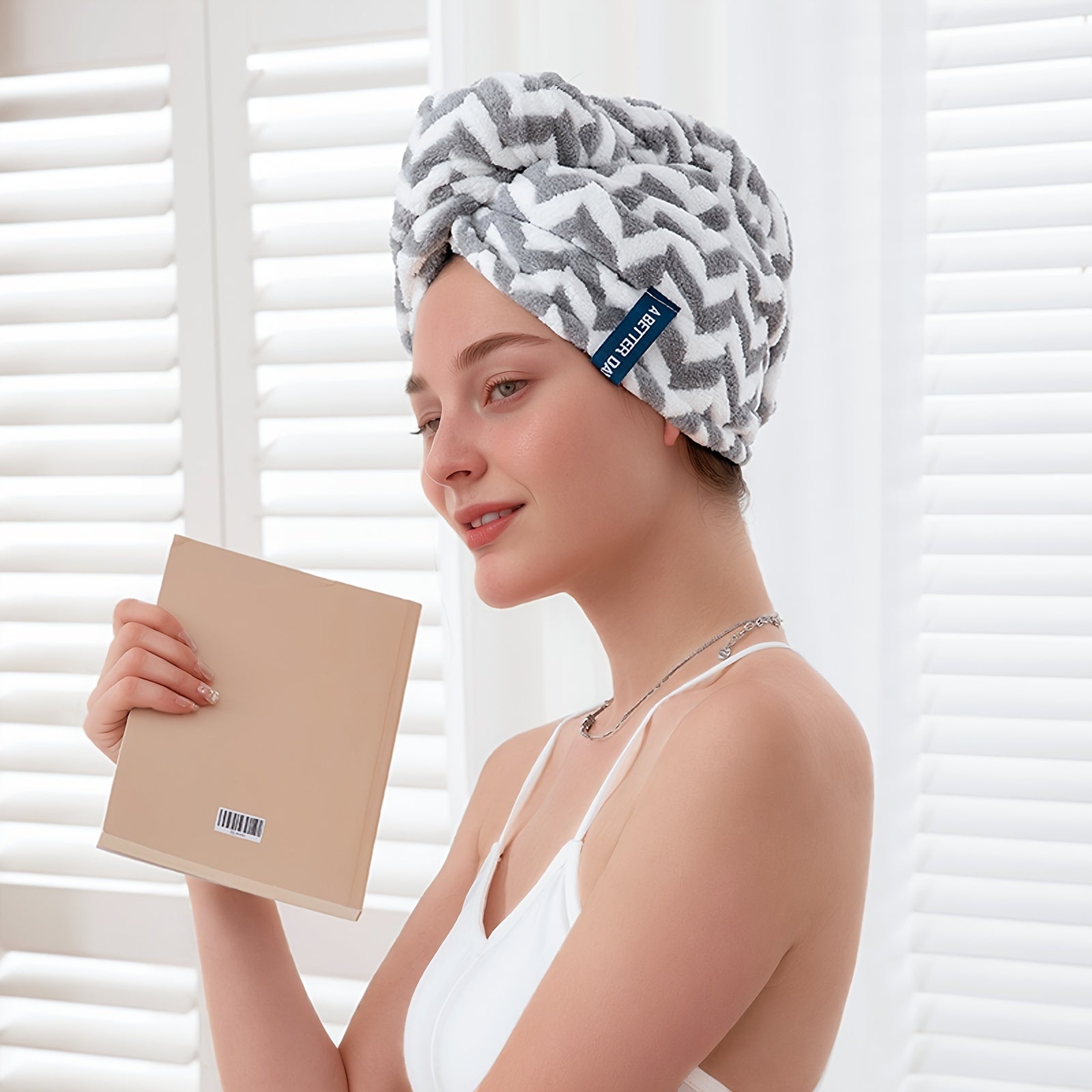 Microfiber Hair Wrap with Low-Lint Polyester Blend for Bathroom and Home Use