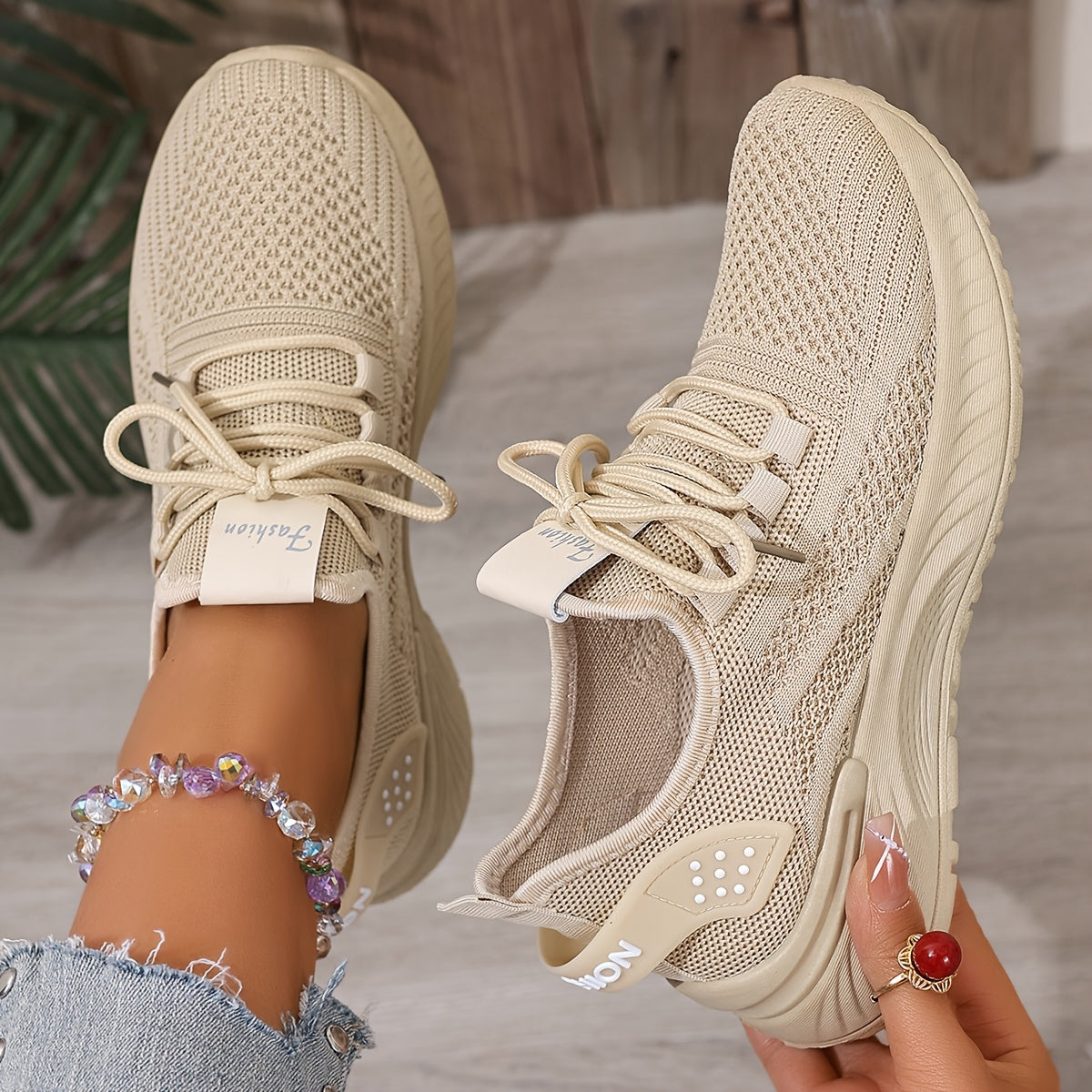 Women's White Mesh Breathable Sneakers Low Top Summer Running Shoes