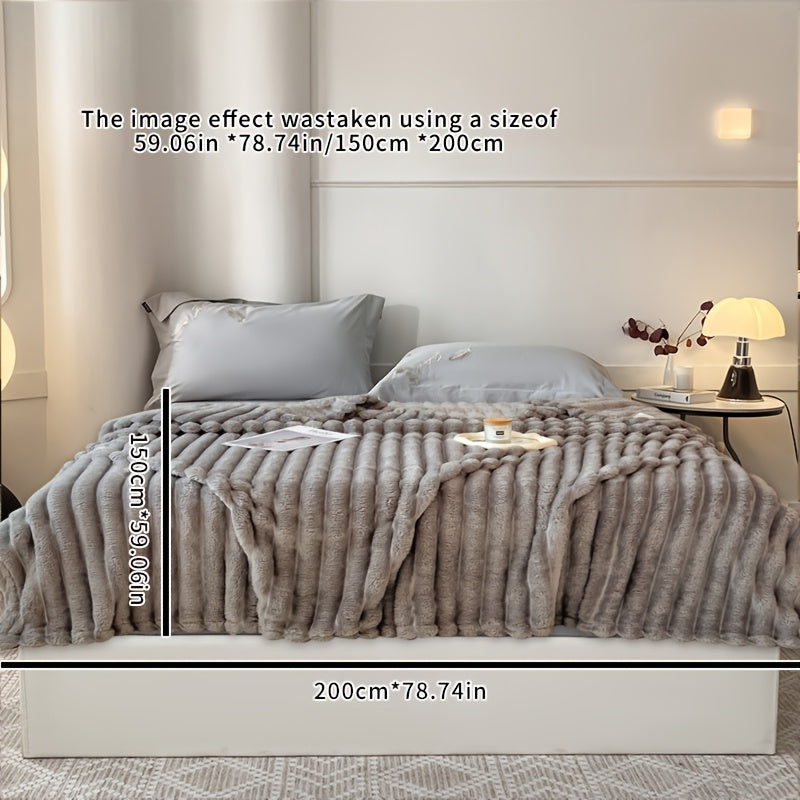 Faux Fur Throw Blanket Ultra-soft Snug for Sofa Bed and Home Decor