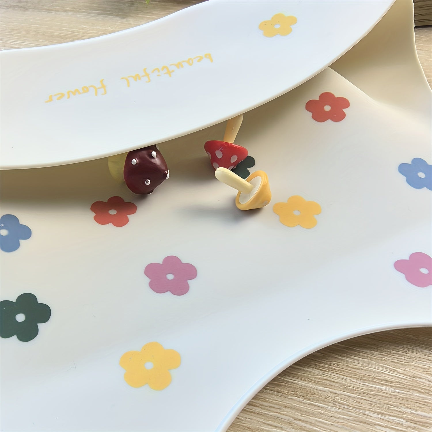 Baby Silicone Bibs for Babies and Toddlers Waterproof Adjustable with Large Food Catcher