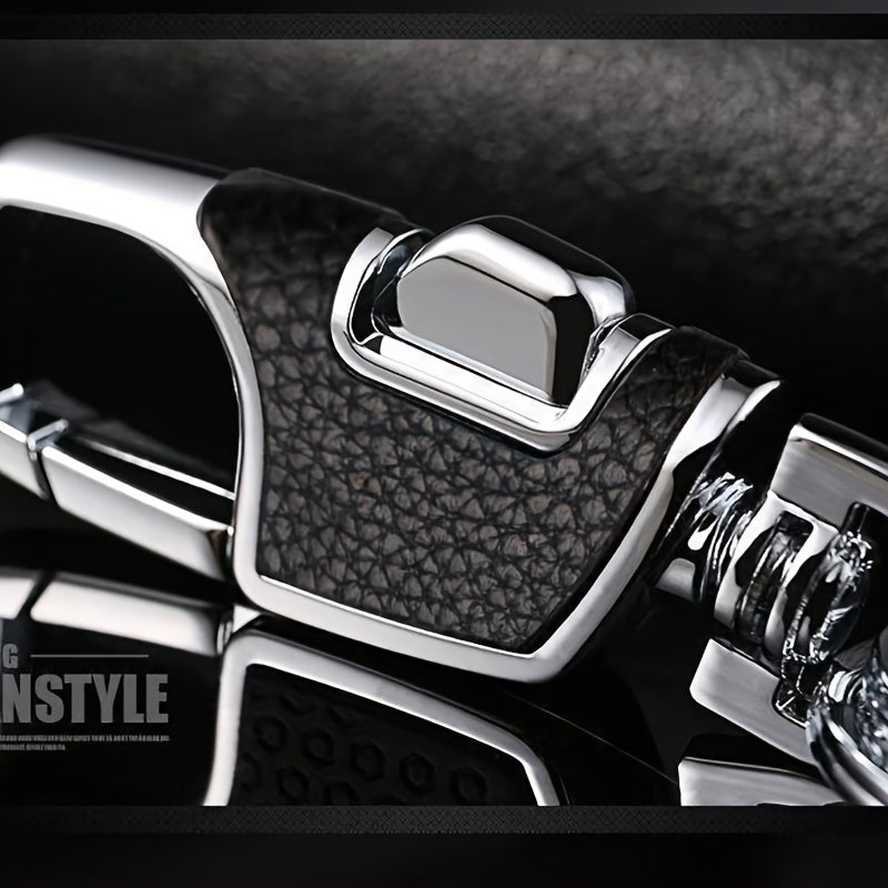 Men Metal Car Keychain with One-Touch Opening and Leather Key Ring