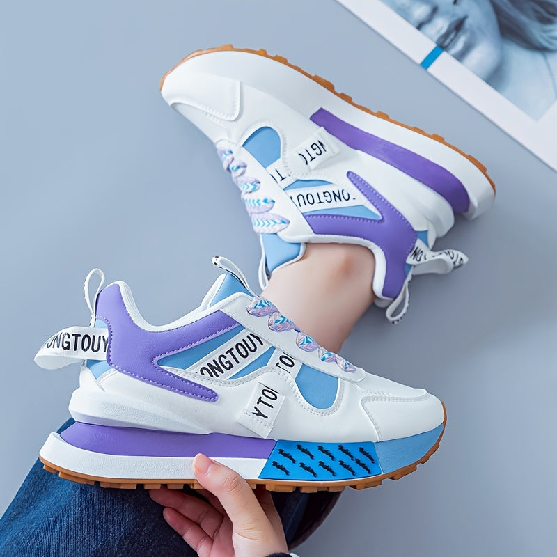 Women's Fashion Sneakers Low Top Lace-Up PU Upper Fabric Lining PVC Sole All-Season