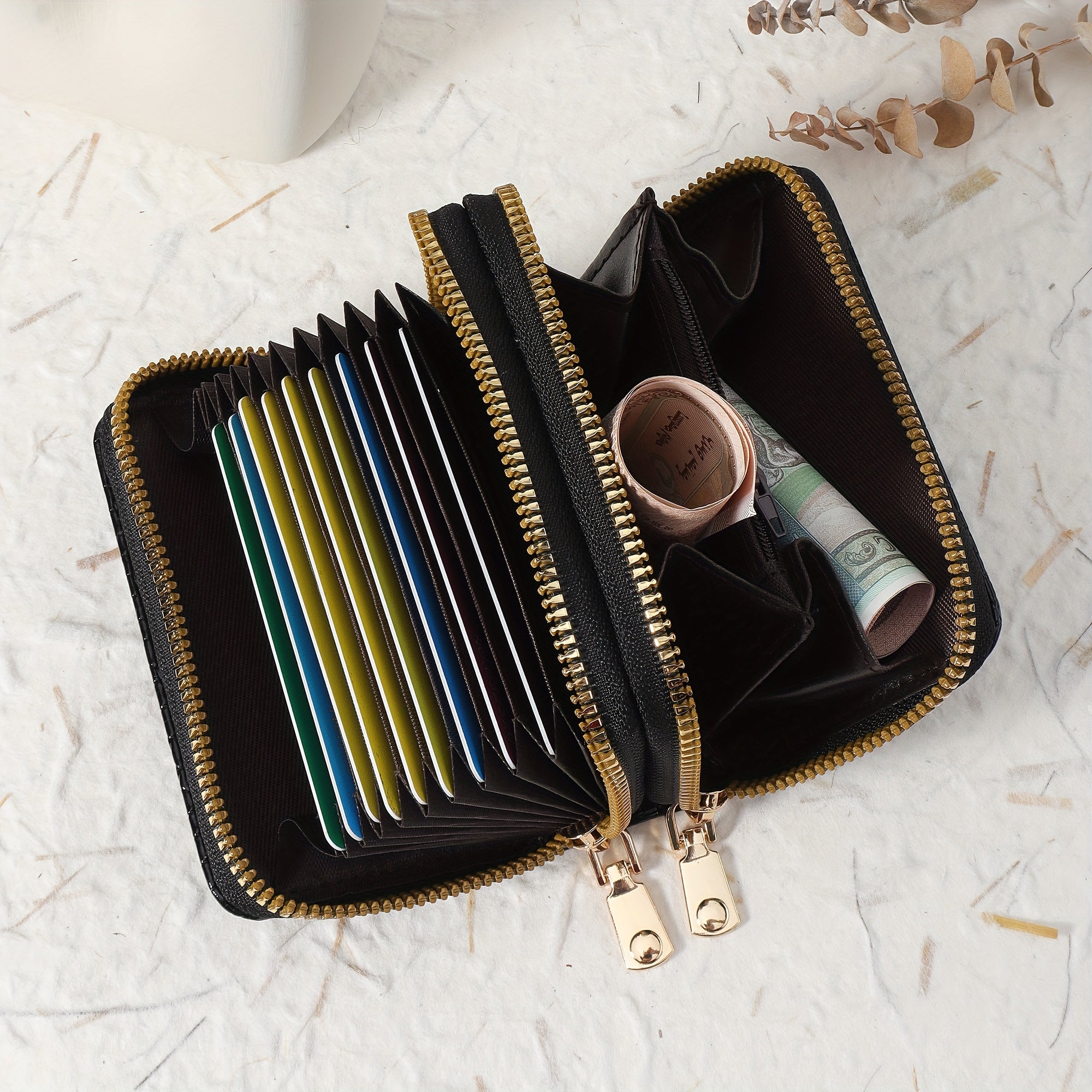 Women's Crocodile Pattern Synthetic Leather Zipper Wallet with Card Slots in Multiple Colors