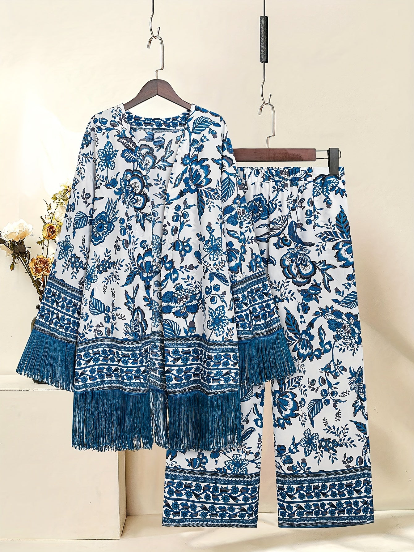 Gul naqshli franjali ikki qismli to'plam, ta'til uslubidagi uzun yengli bluzka va shimlar to'plami, kattalar uchun ayollar kiyimlari