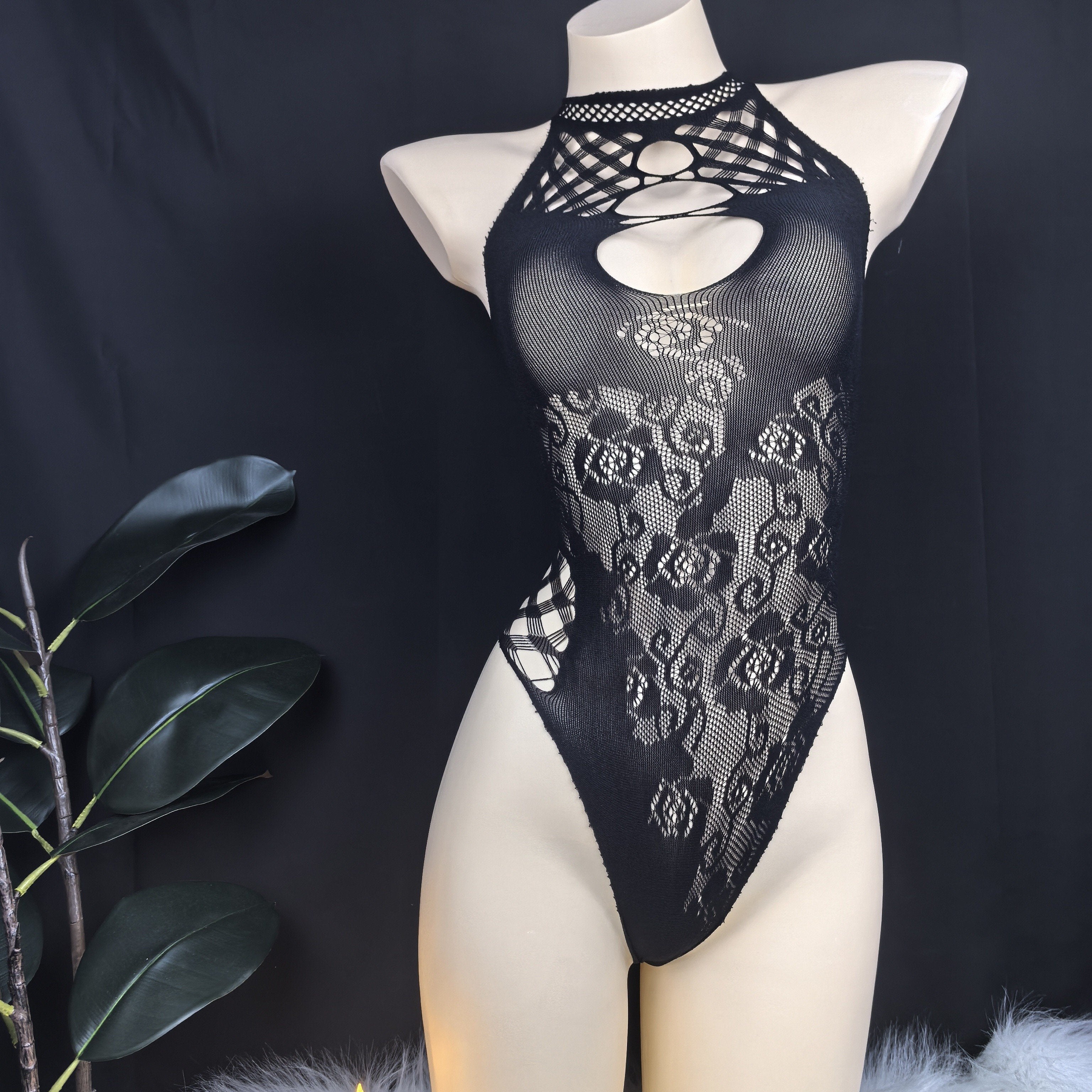 Lencería y bodies de temática europea y americana para mujeres