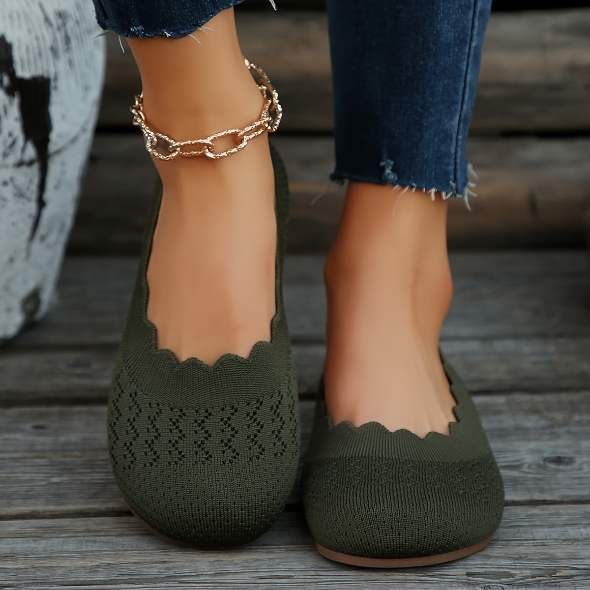 Women's Slip-On Flats Breathable Knit Comfortable Rubber Sole All-Season Shoes