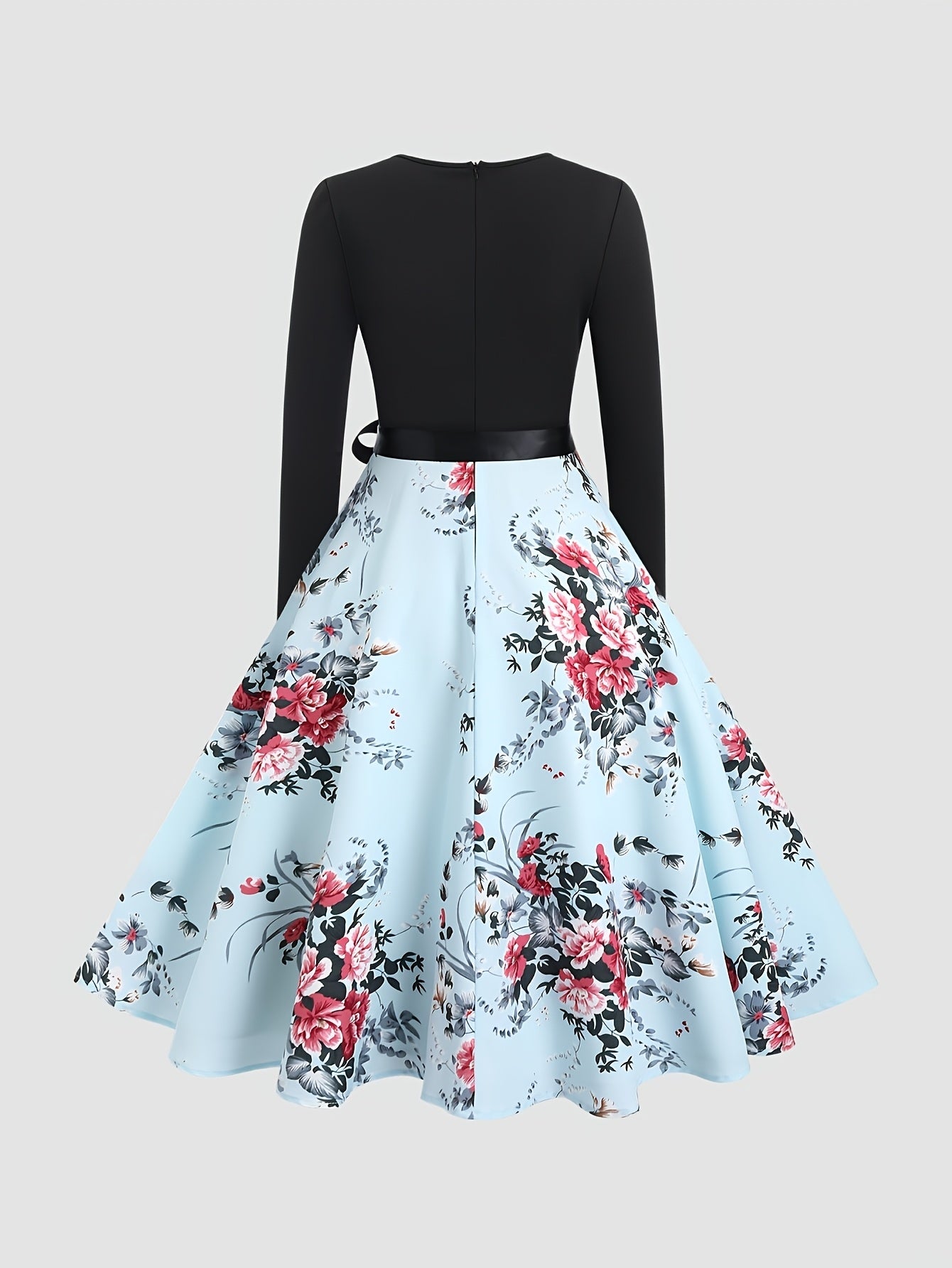 Ayollar uchun vintage uslubidagi gullar bilan bezatilgan poliester ko'ylak, qizil atirgul printi, dumaloq bo'yin, uzun yeng, bel bog'ichli, mashinada yuvish mumkin, bahor/yaz uchun ideal.