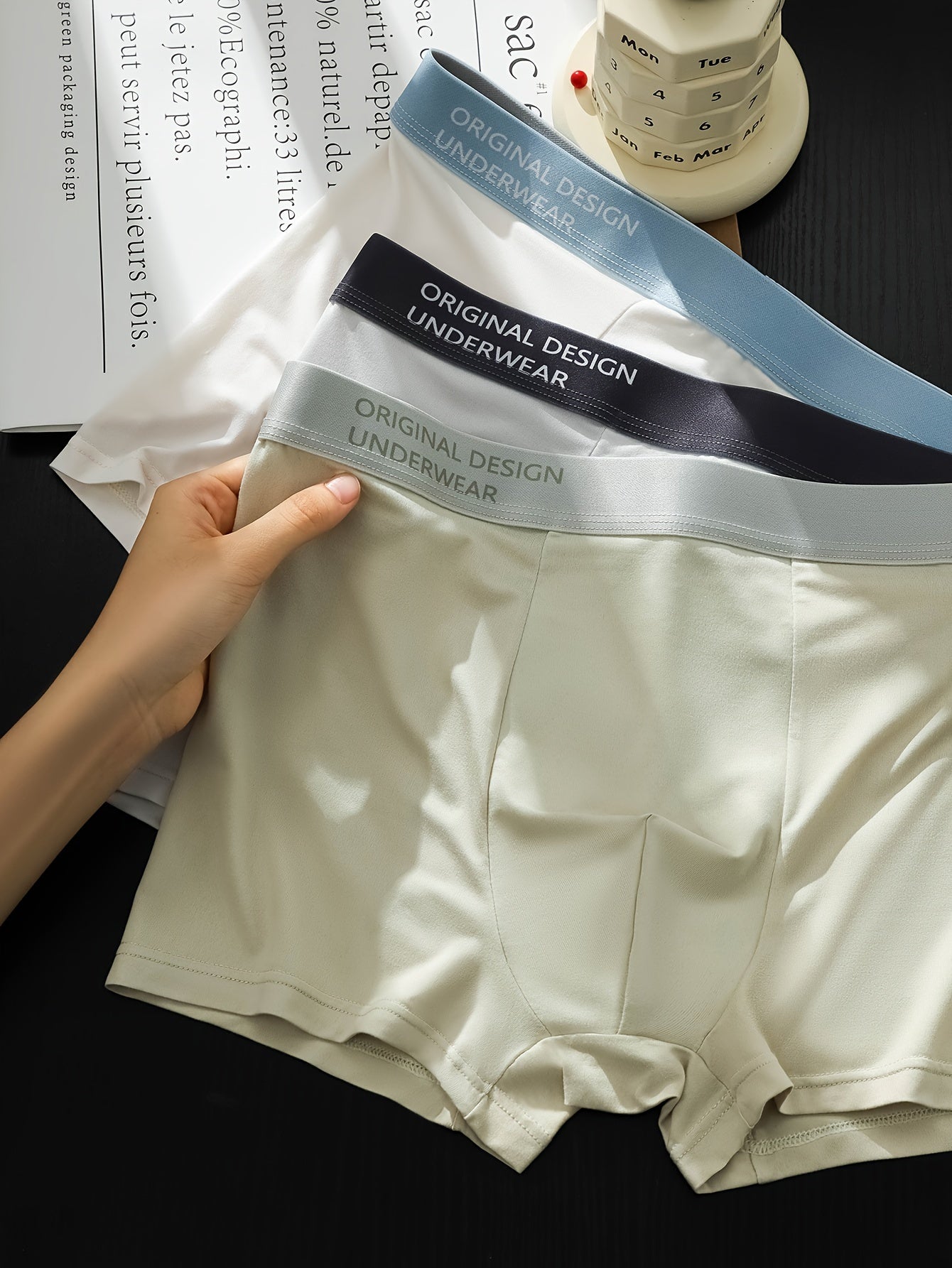 Men's Solid Color Sports Underwear Set 4-Piece Breathable Knit Fabric