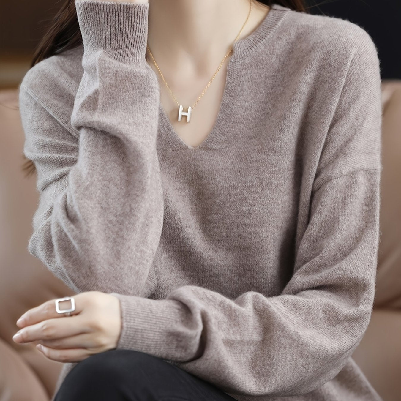 Plus o'lcham ayollar uchun V-shakllı bo'yinli uzun qo'lqopli kofta, qorin nazorati, kundalik pulover