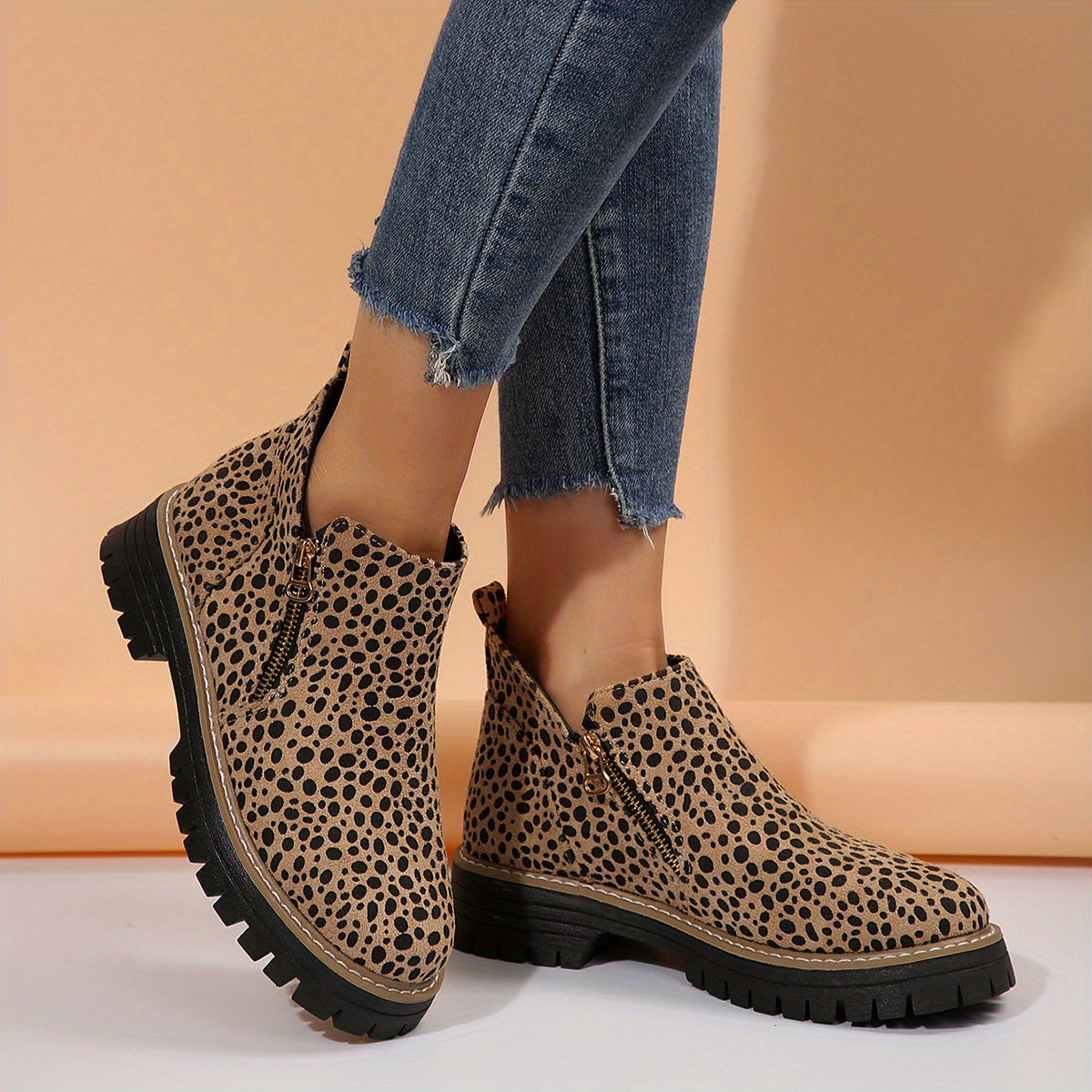Women's Leopard Print Ankle Boots with Zipper Mid-Heel for Winter All Seasons