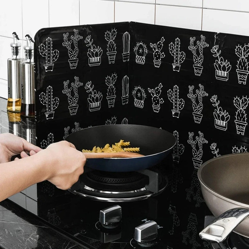 Foldable Aluminum Foil Stove Splash Guard with Tropical Leaf Pattern for Cooking Safety