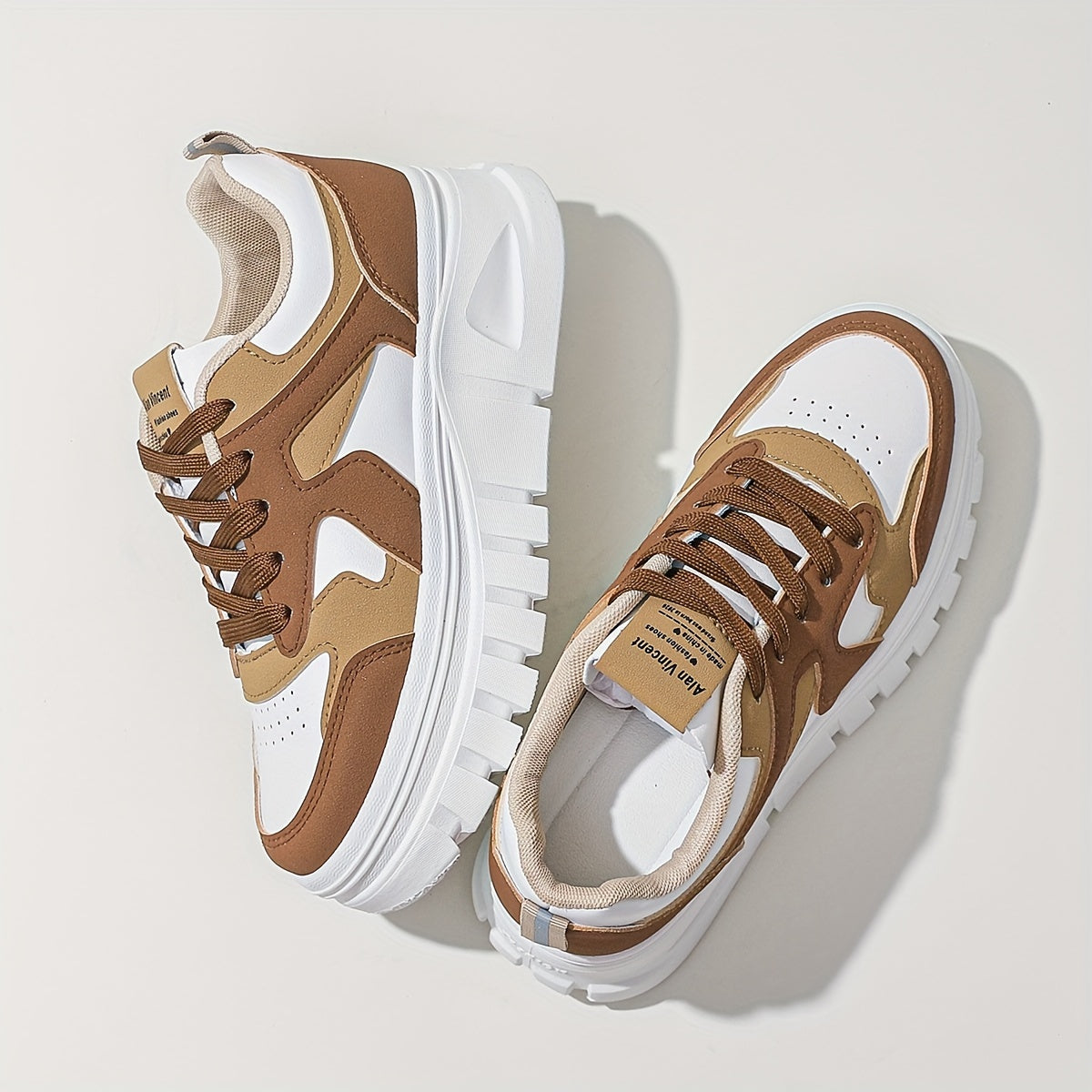 Zapatillas casuales de colorblock para mujer con cordones y plataforma para skate