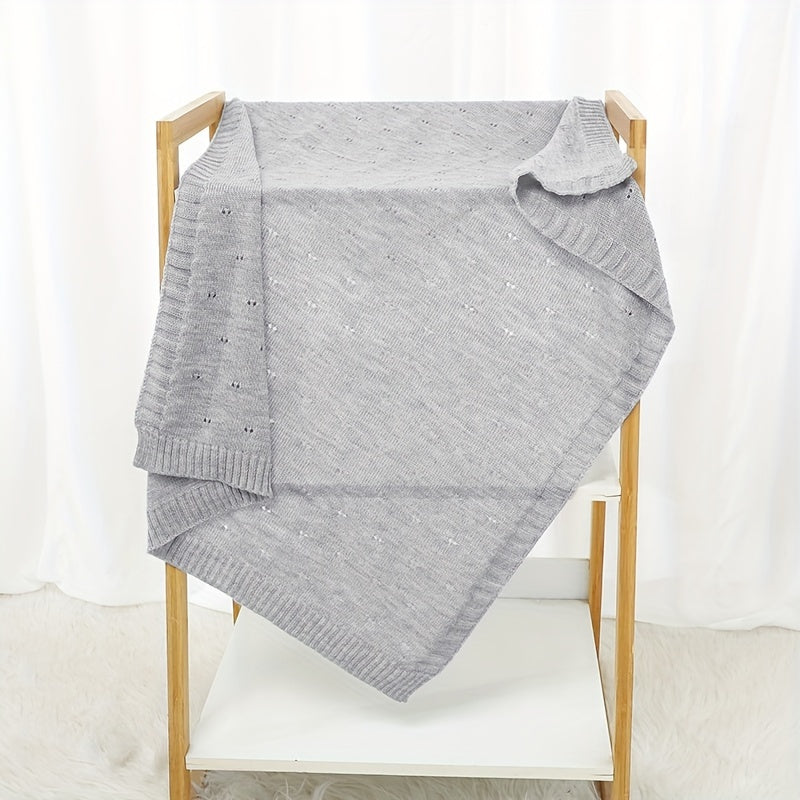 Unisex Breathable Knit Fabric Geometric Pattern Blanket for Home and Travel in White Grey Pink Blue