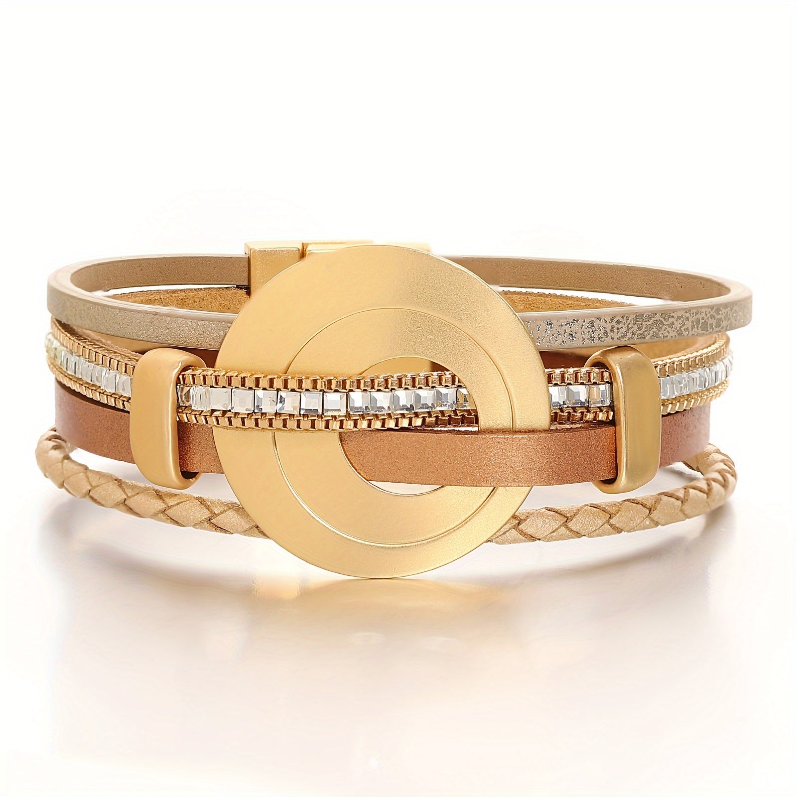 Браслет из искусственной кожи с квадратными кристаллическими бусинами и металлическим круглым кулоном - стильное украшение для рук и подарок для дам, с четырьмя слоями плетеного дизайна.