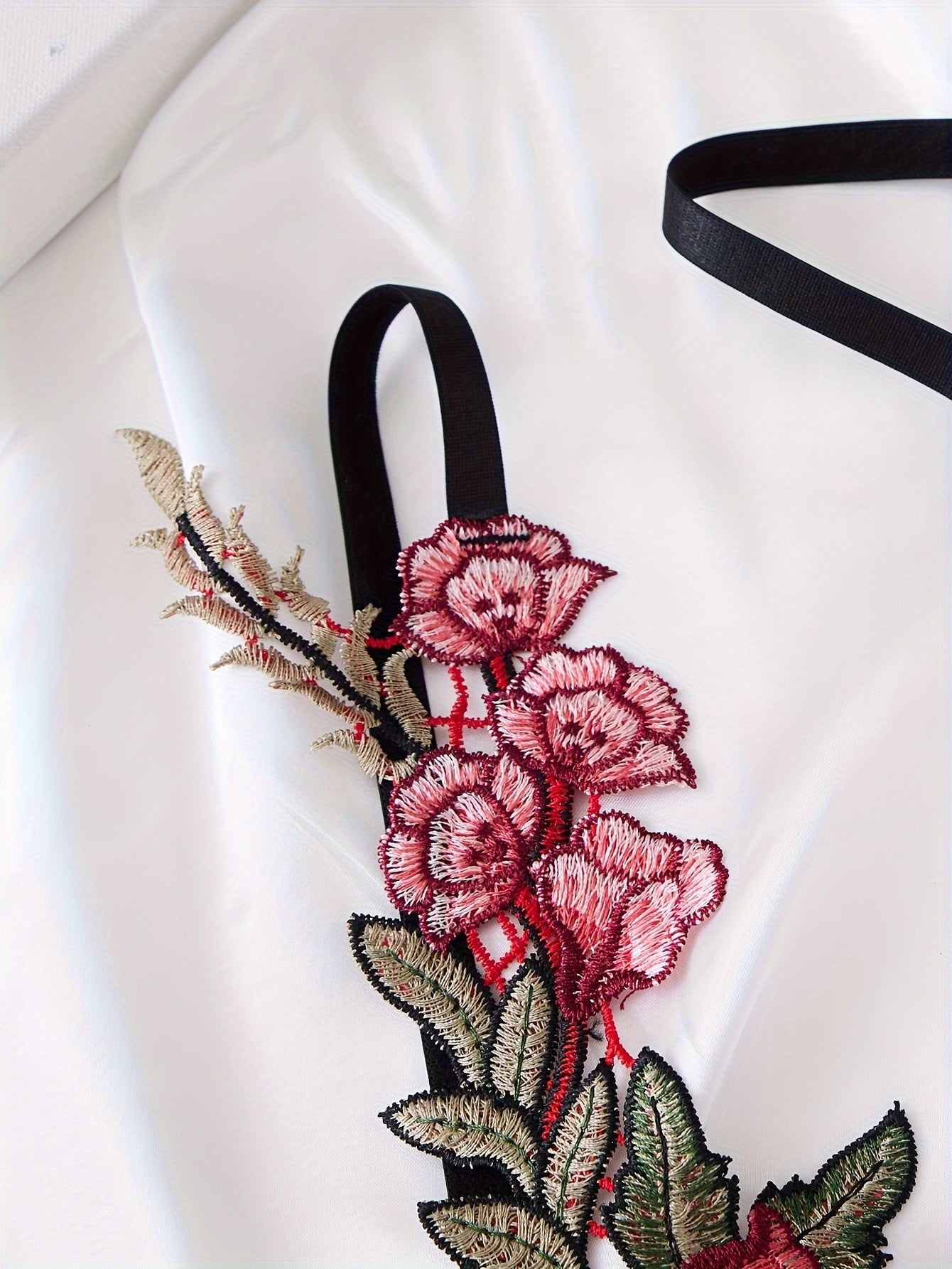 Women's Embroidered Lace Lingerie Set with Floral Design and Sexy Thong