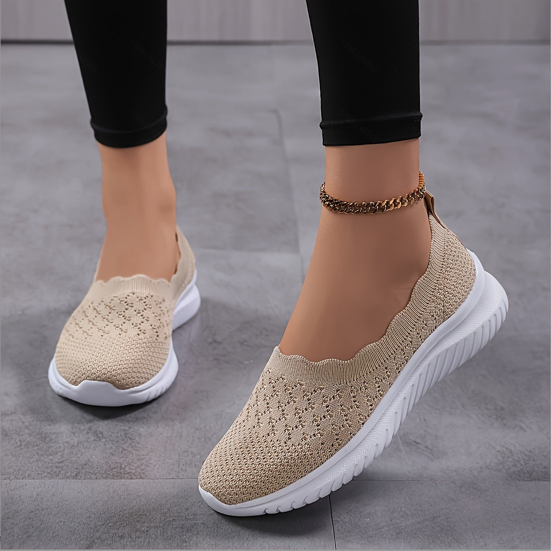 Women's Mesh Slip-On Sneakers Lightweight Casual Shoes White Low-Top