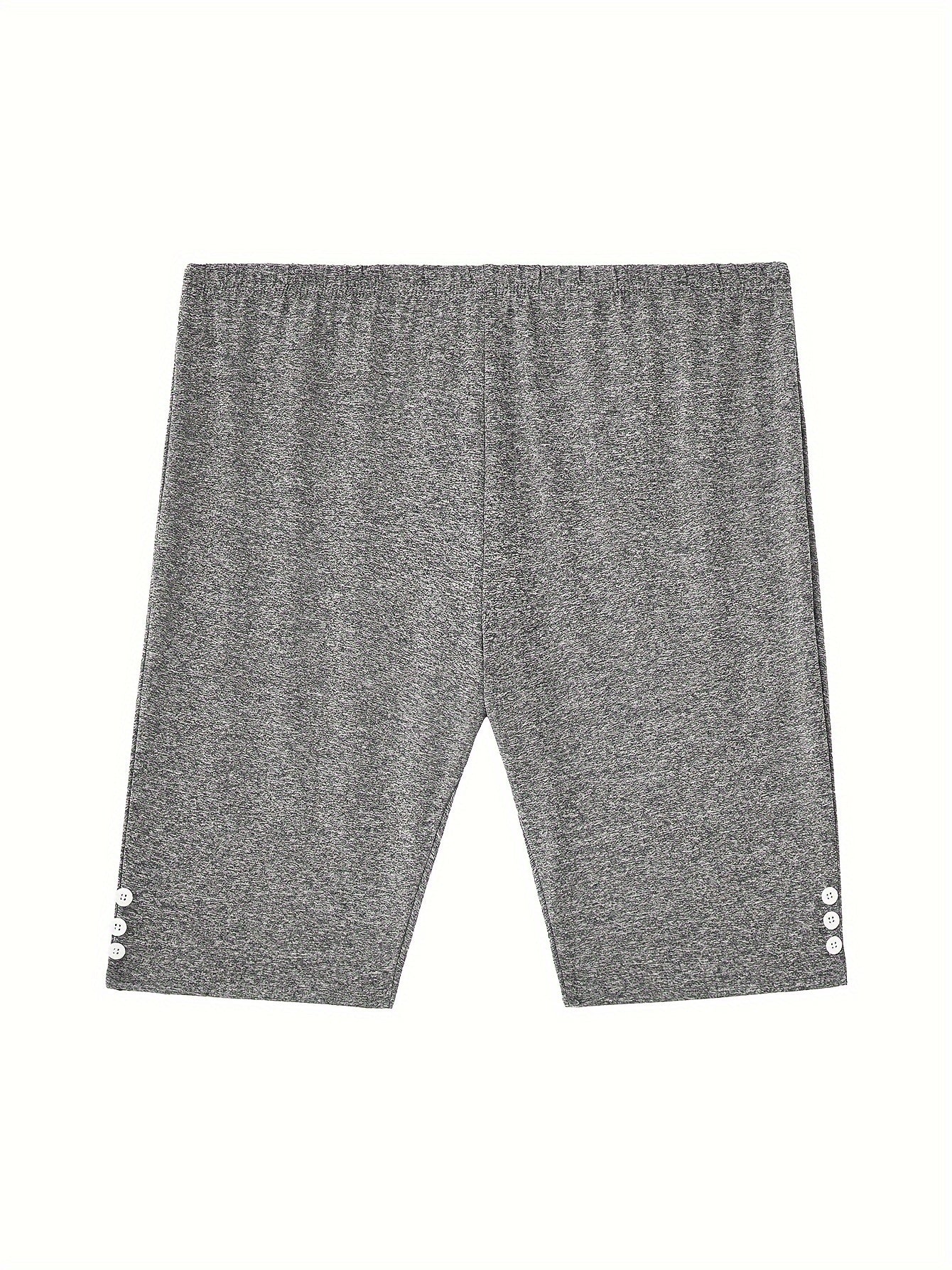 Women's Plus Size Mid-Thigh Capri Workout Shorts Set with Polka Dots