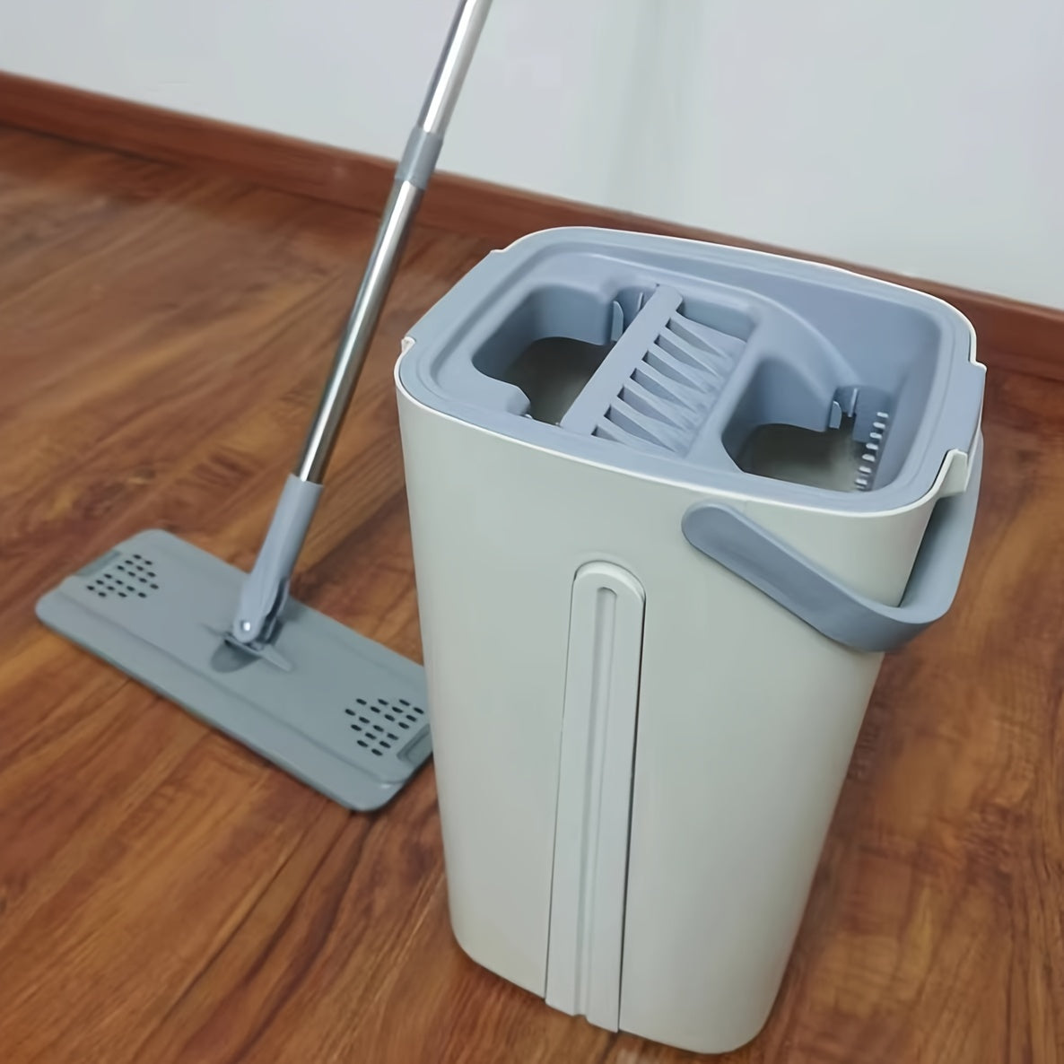 2 ta pad to'plami: Uy pol va plitalar uchun qo'lni bo'sh qo'yadigan tekis mopu, 360 daraja aylanuvchi va yuviladigan, yotoqxona va yashash xonasi uchun mukammal