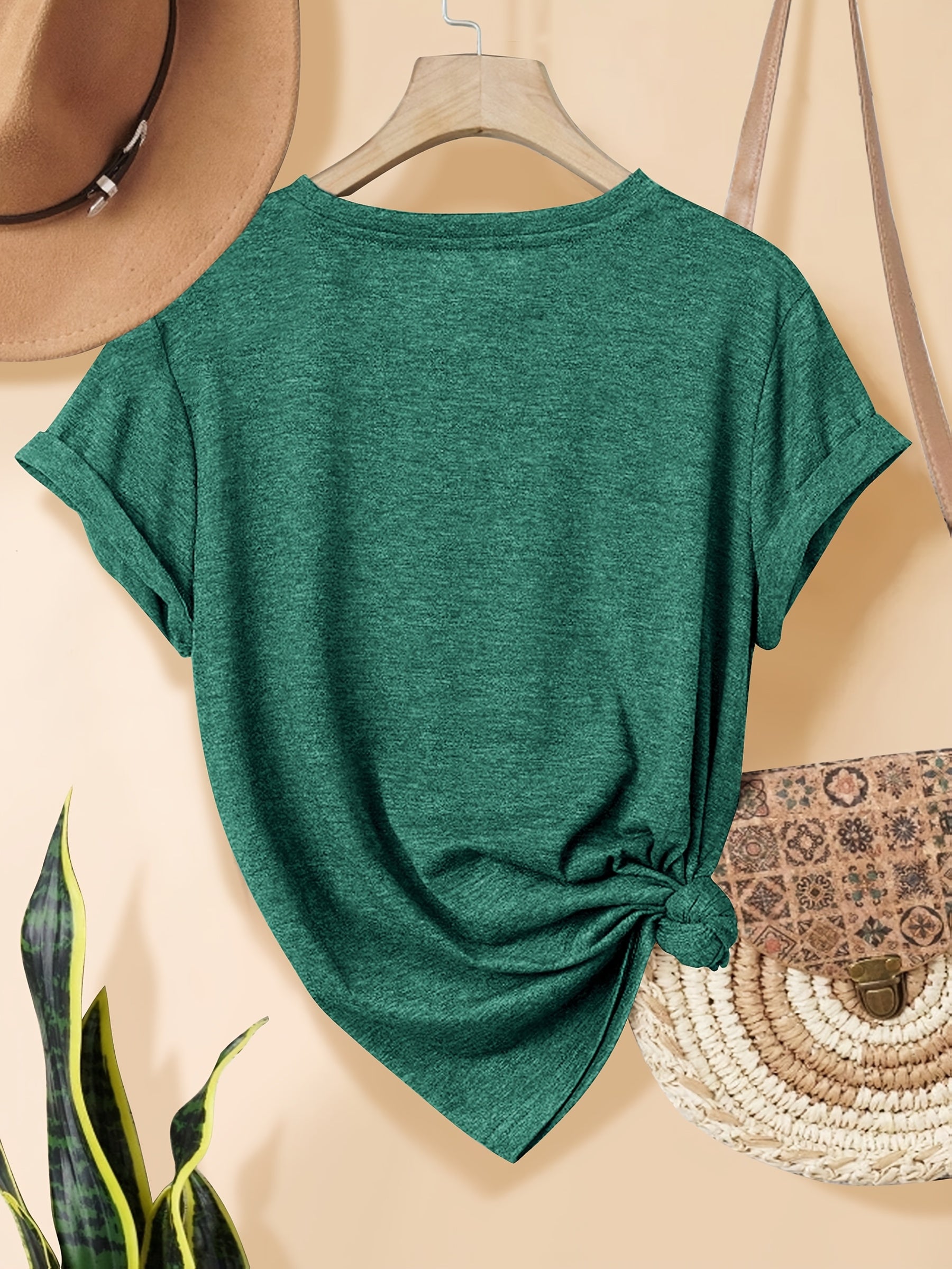 Women's 3 Pack Vintage-Inspired Sun & Moon Graphic T-Shirts Short Sleeve Polyester Blend