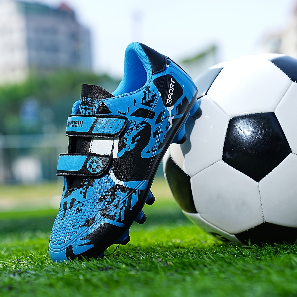 Polyamide Football Shoes for Kids with Print Pattern Lightweight Sports Style All-Season