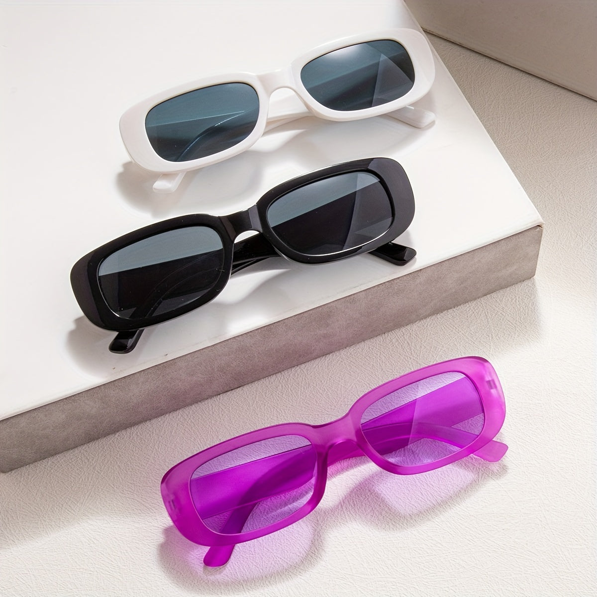 3 ta uniseks to'rtburchak ko'zoynaklar to'plami Qora Oq Qizil Y2K moda aksessuarlari