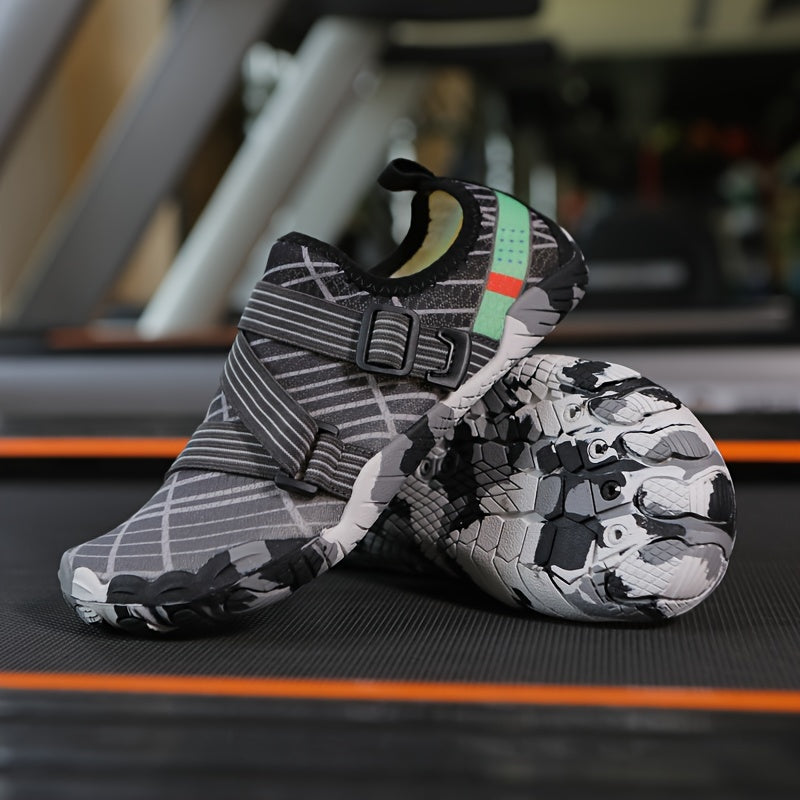 Breathable Knit Slip-On Sneakers for Men and Women Non-Slip Rubber Sole All-Season Fitness Shoes