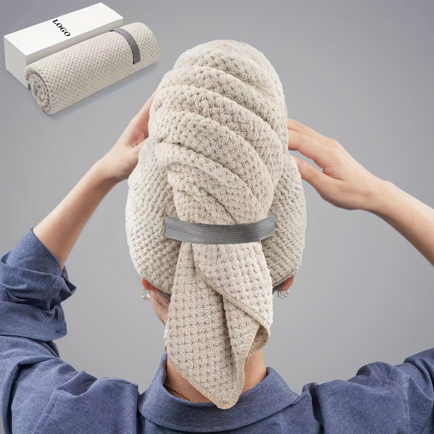 Uzoq, qalin va jingalak sochli ayollar uchun tez quriydigan mikrofiber soch sochiq. Har kuni qulaylik uchun elastik lenta bilan yumshoq koral fliys material. Tez quritish uchun bej rangli tuzilma.