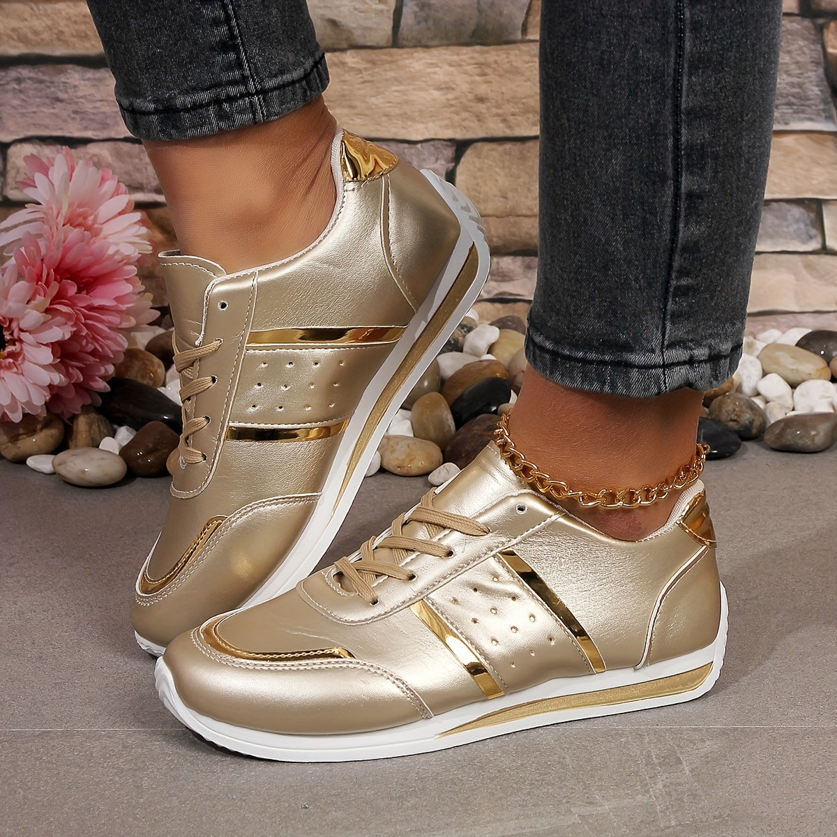 Women's Casual Sneakers Solid Color Lightweight Athletic Shoes