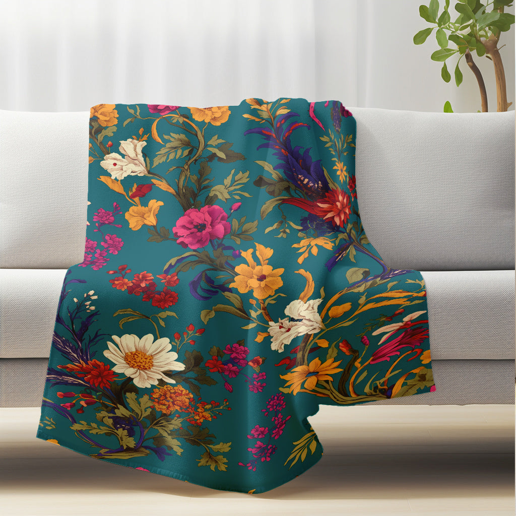 Flannel Fleece Blanket with Vintage Floral Pattern for Couch Bed Travel