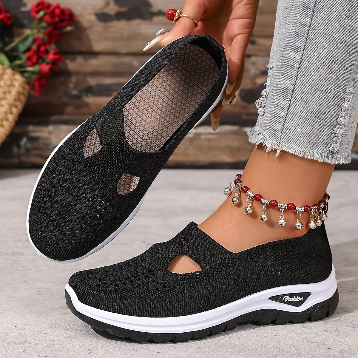Women's Light-Colored Casual Sneakers Summer Beach Vacation Shoes