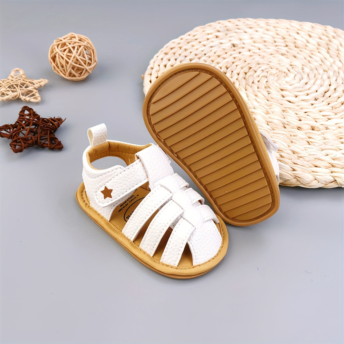 0-12 oy uchun yangi tug'ilgan chaqaloqlar uchun yulduz shaklidagi qopqoq bilan bog'lanadigan sandallar, nafas oladigan yumshoq taglik, ko'p maqsadli va sirpanmas.