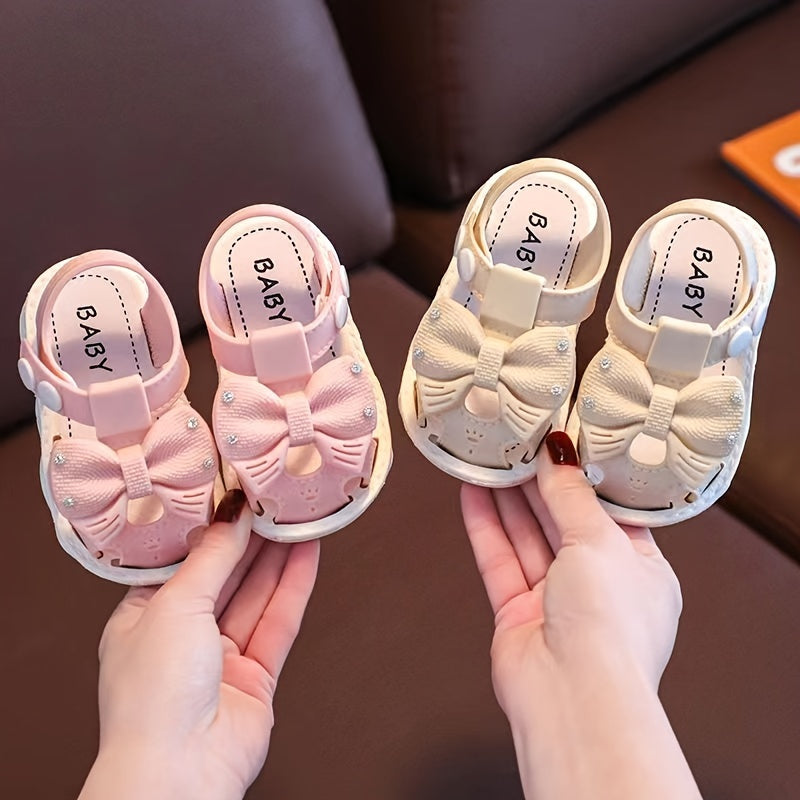 Girls Summer PVC Sandals Toddler Hollow-Out Princess Shoes with Buckle Closure