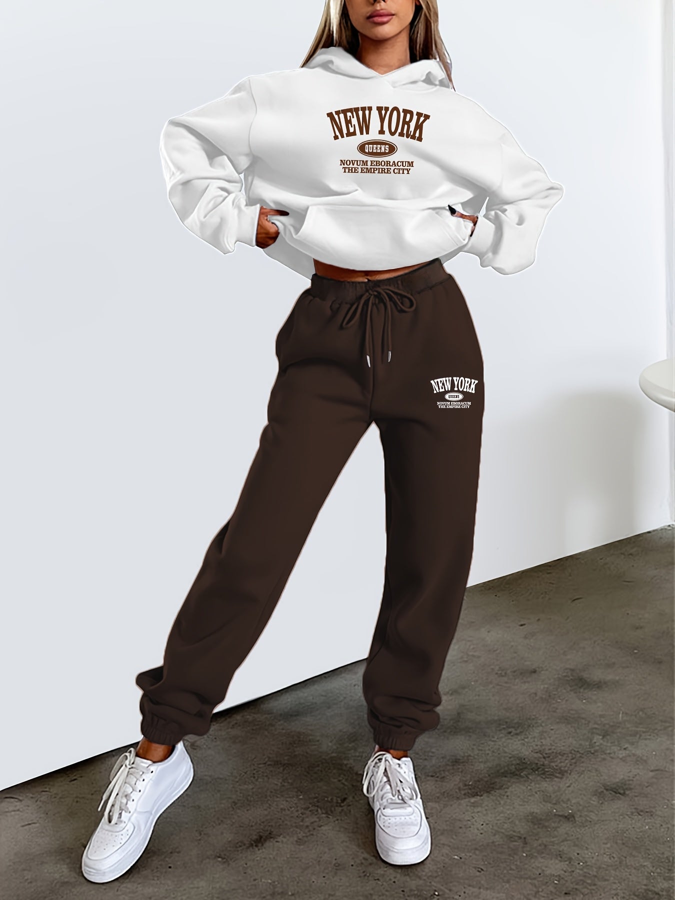 Women's Casual 2-Piece Set Long Sleeve Hooded Sweatshirt and Pants Alphabet Pattern Polyester Knit