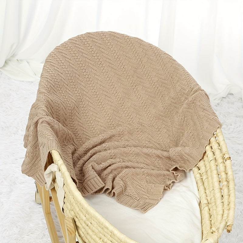 Solid Color Hand-Knitted Blanket for Home and Travel Use