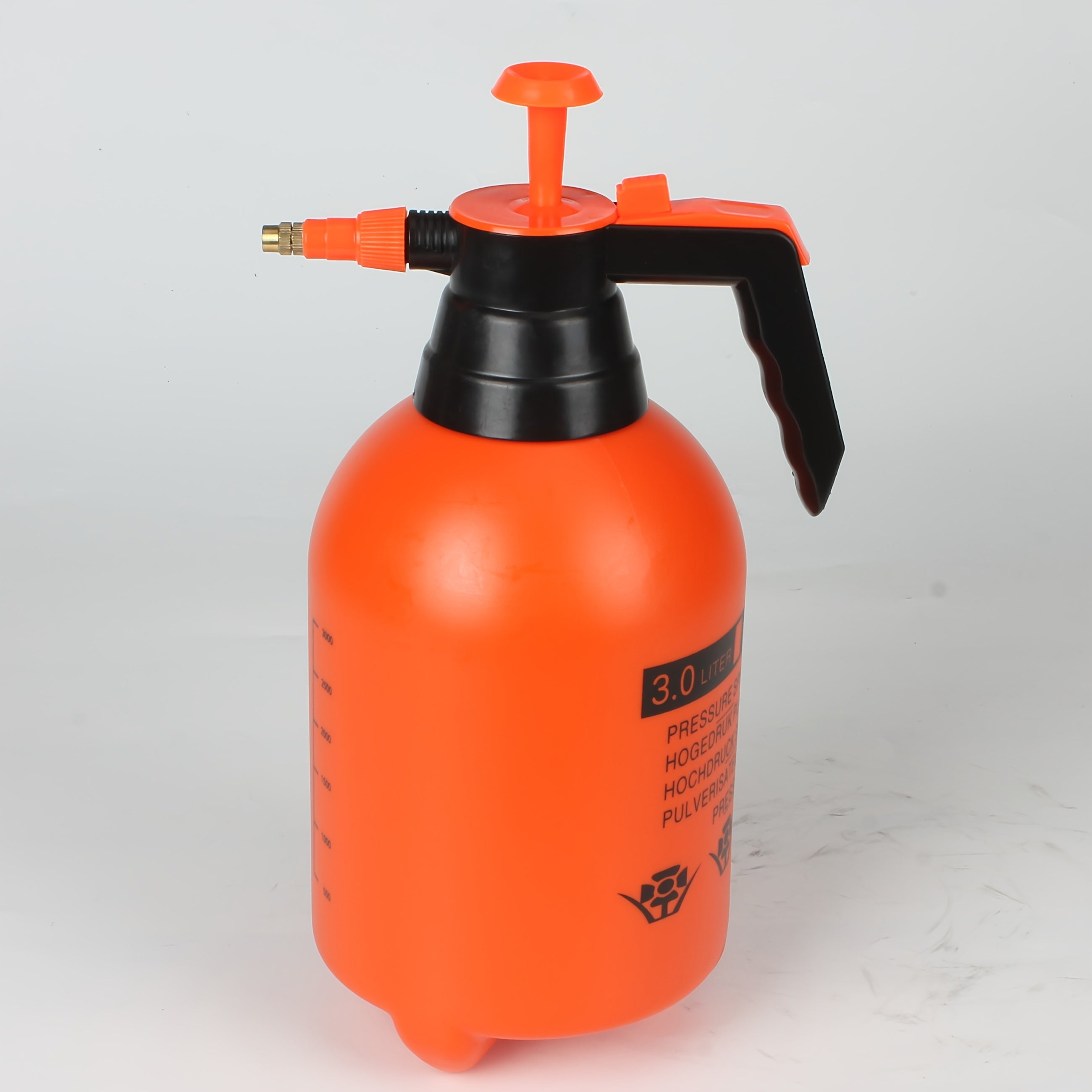 Large Capacity Hand Press Water Sprayer 2L/3L Adjustable Garden and Household Use