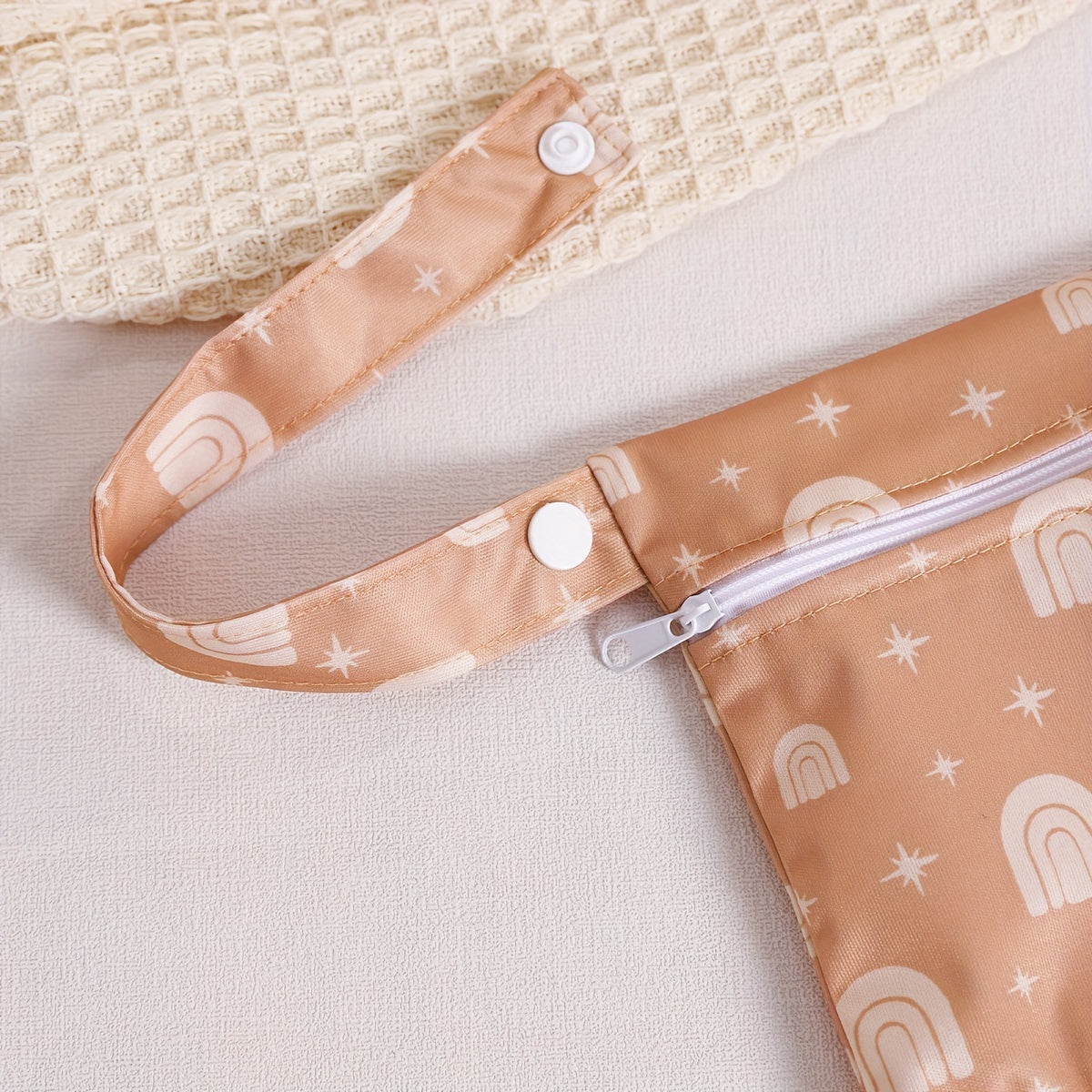 Set of 3 Waterproof Reusable Diaper Bags with Smooth Zipper Pockets in Assorted Sizes