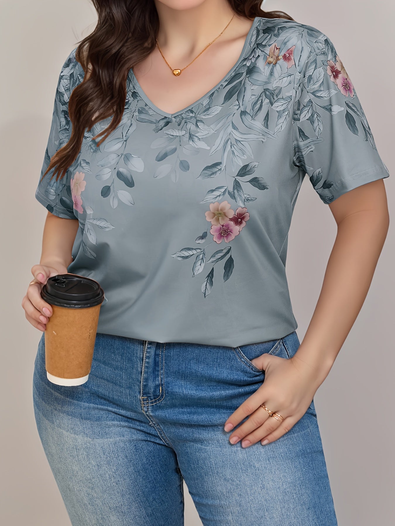 Plus Size Floral V-Neck Short Sleeve T-Shirt for Women