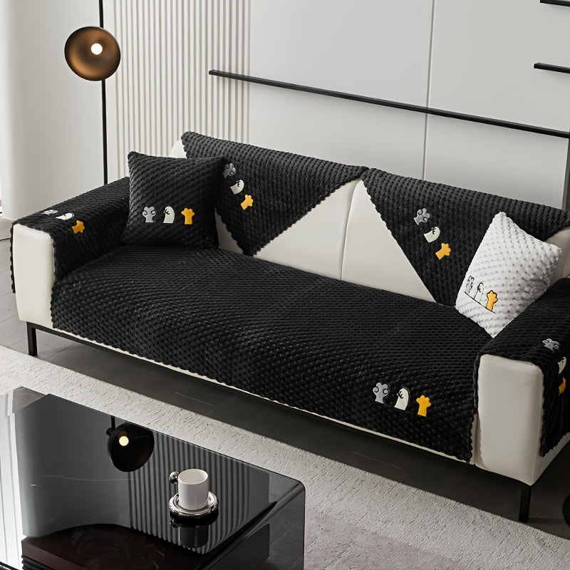 Современный флисовый чехол для дивана с вышитым дизайном, защита для мебели, дружелюбная к питомцам, плюшевая накидка для различных диванов. Однослойный дизайн с противоскользящей подкладкой для домашнего и офисного декора.