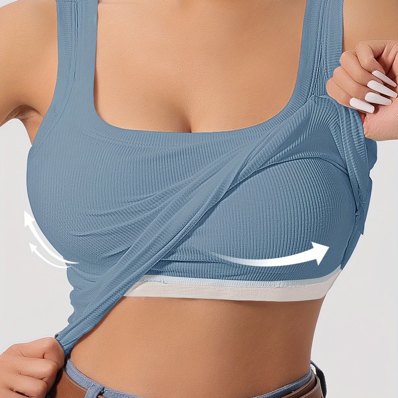 Удобная майка с круглым вырезом и съемной чашечкой, идеально подходящая для лета.