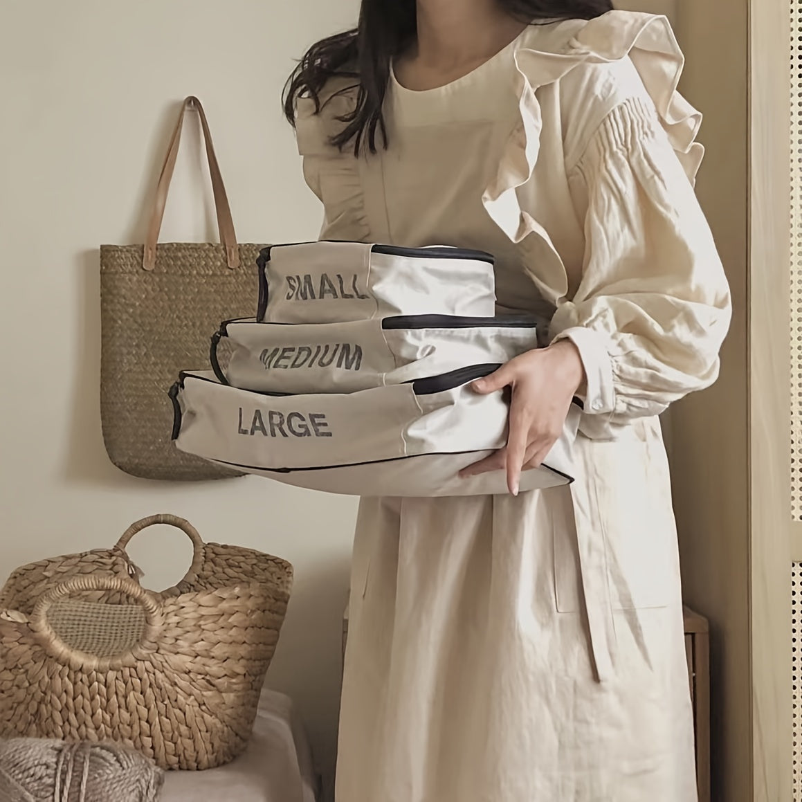 Women's Woven Fabric Apron with Pockets Solid Color 180gsm