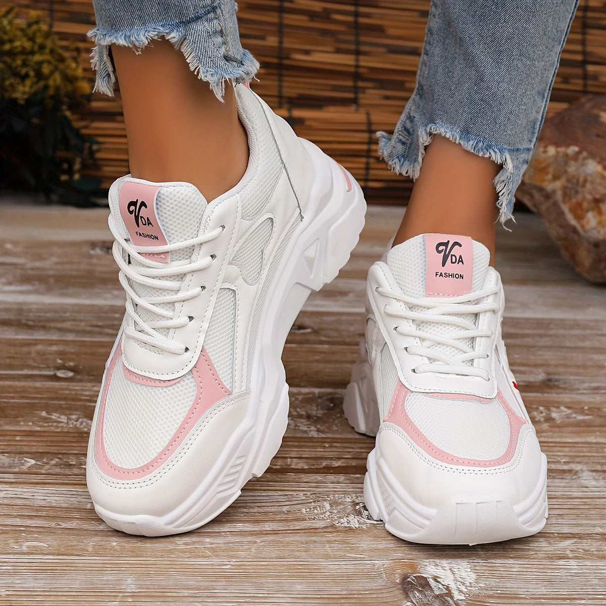 Women's Mesh Chunky Sneakers Breathable Lace Up Low Top Trainers