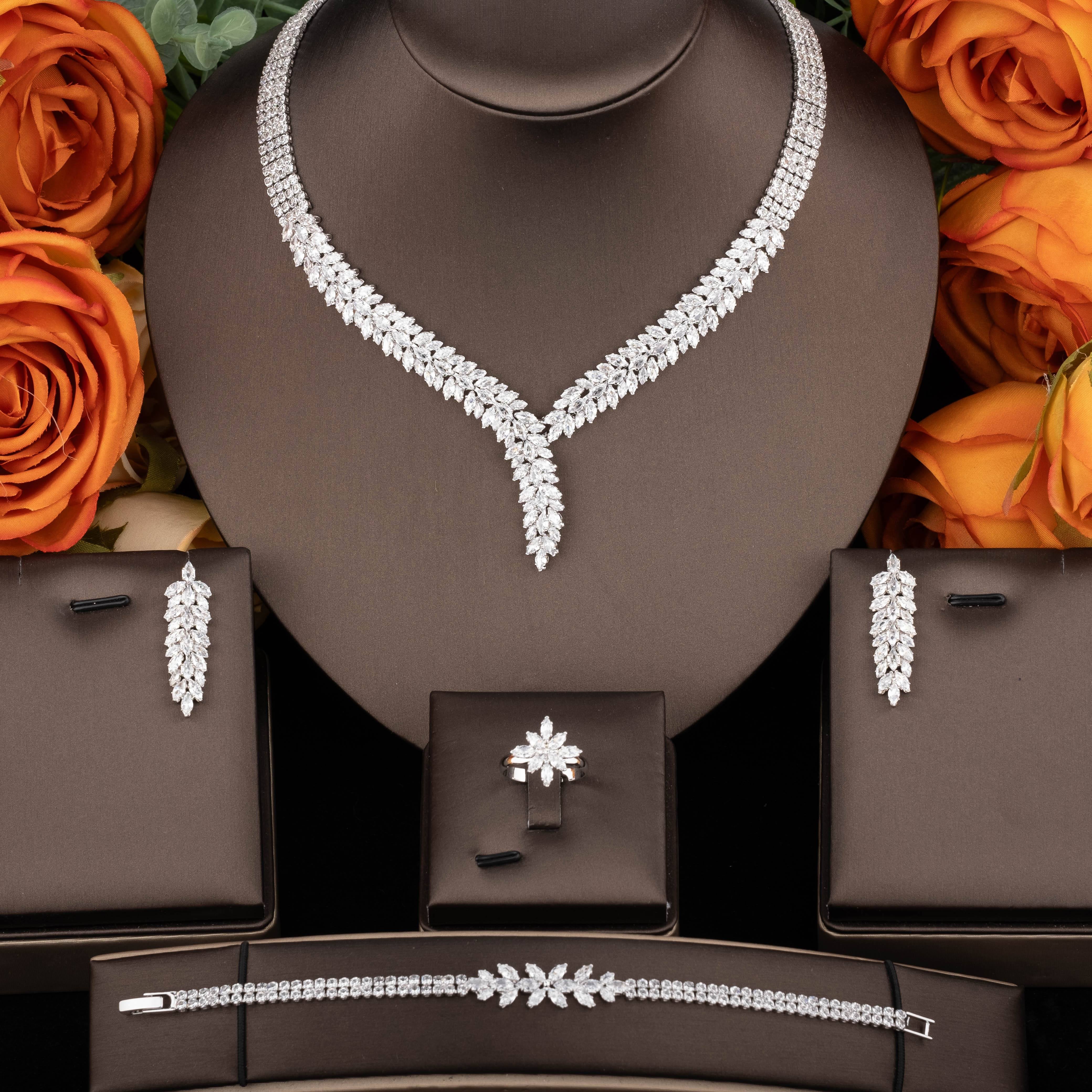 Conjunto de joyería nupcial de estilo oriental con forma de hoja, collar, pendientes, pulsera y anillo de circonia cúbica