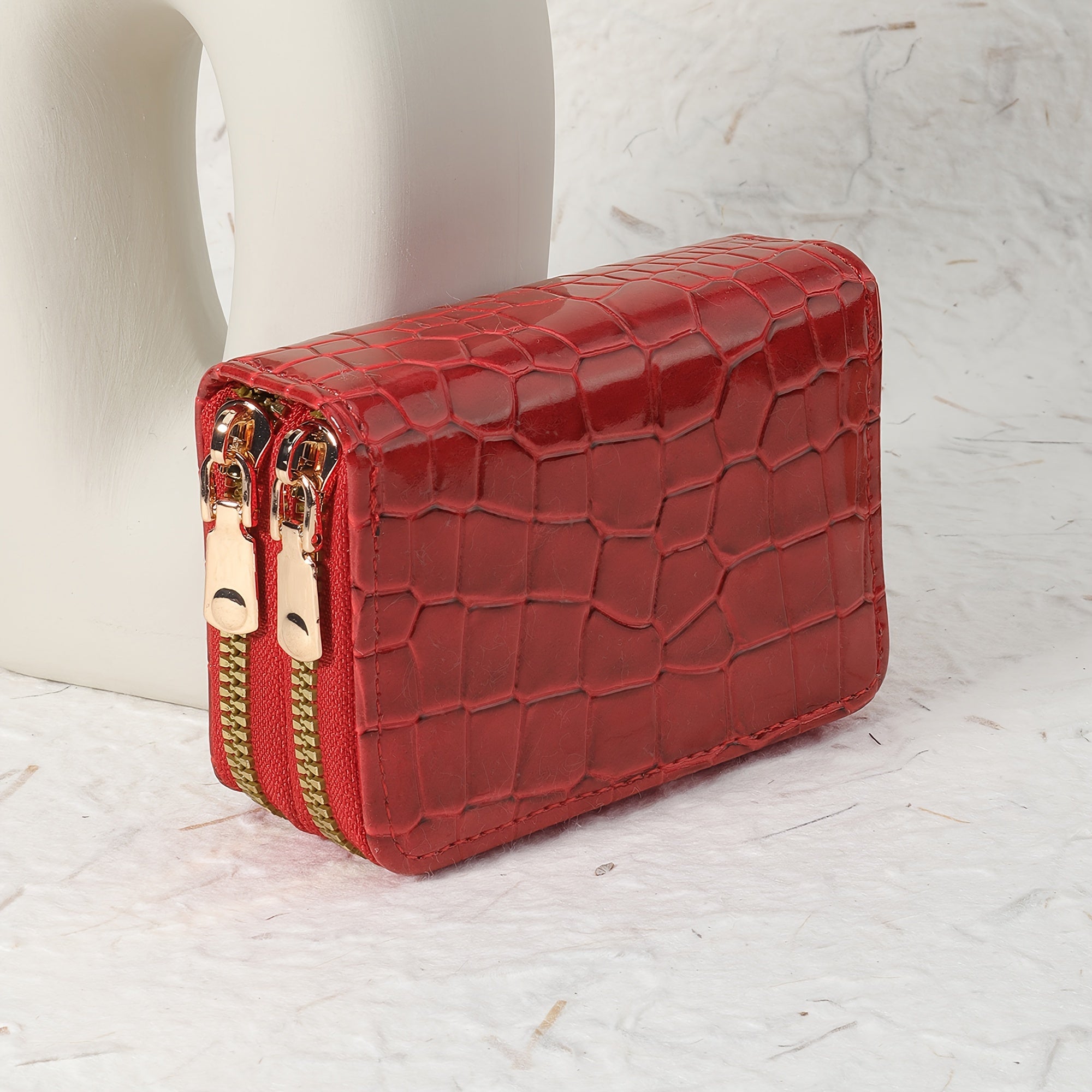 Women's Crocodile Pattern Synthetic Leather Zipper Wallet with Card Slots in Multiple Colors