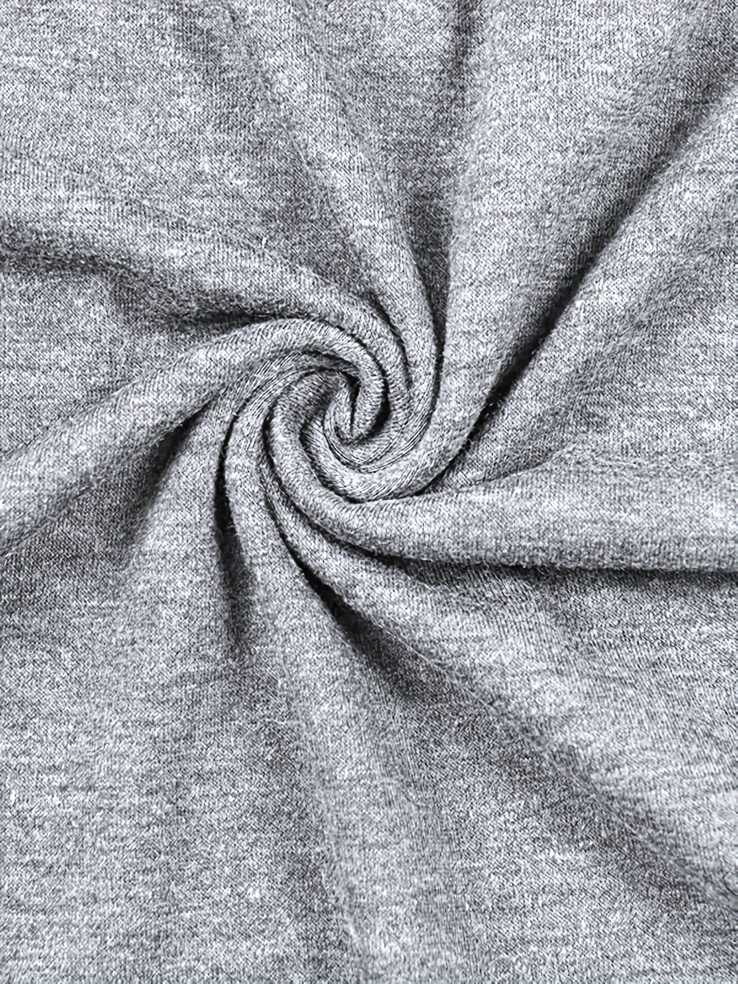 Camiseta de manga corta con escote en V y lema de diente de león para mujer talla grande