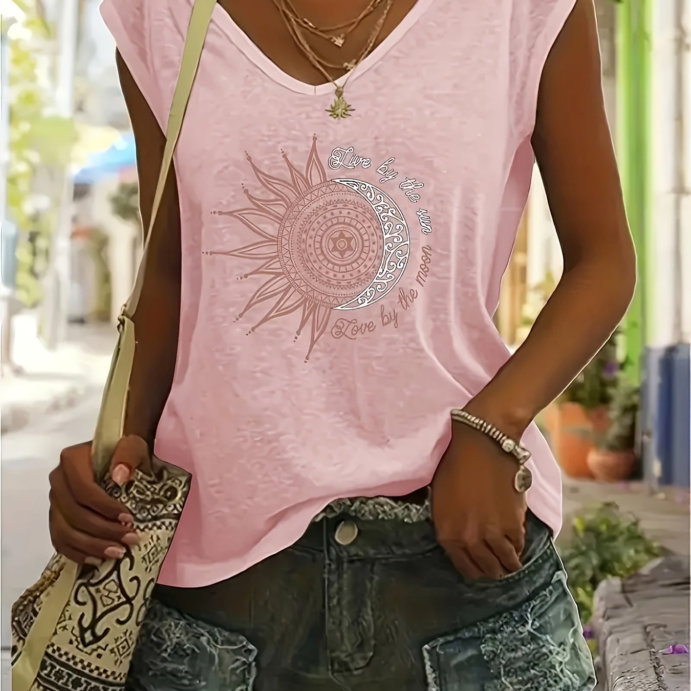 Women's Loose V-Neck Printed Top Spring Summer Stylish Easy Care