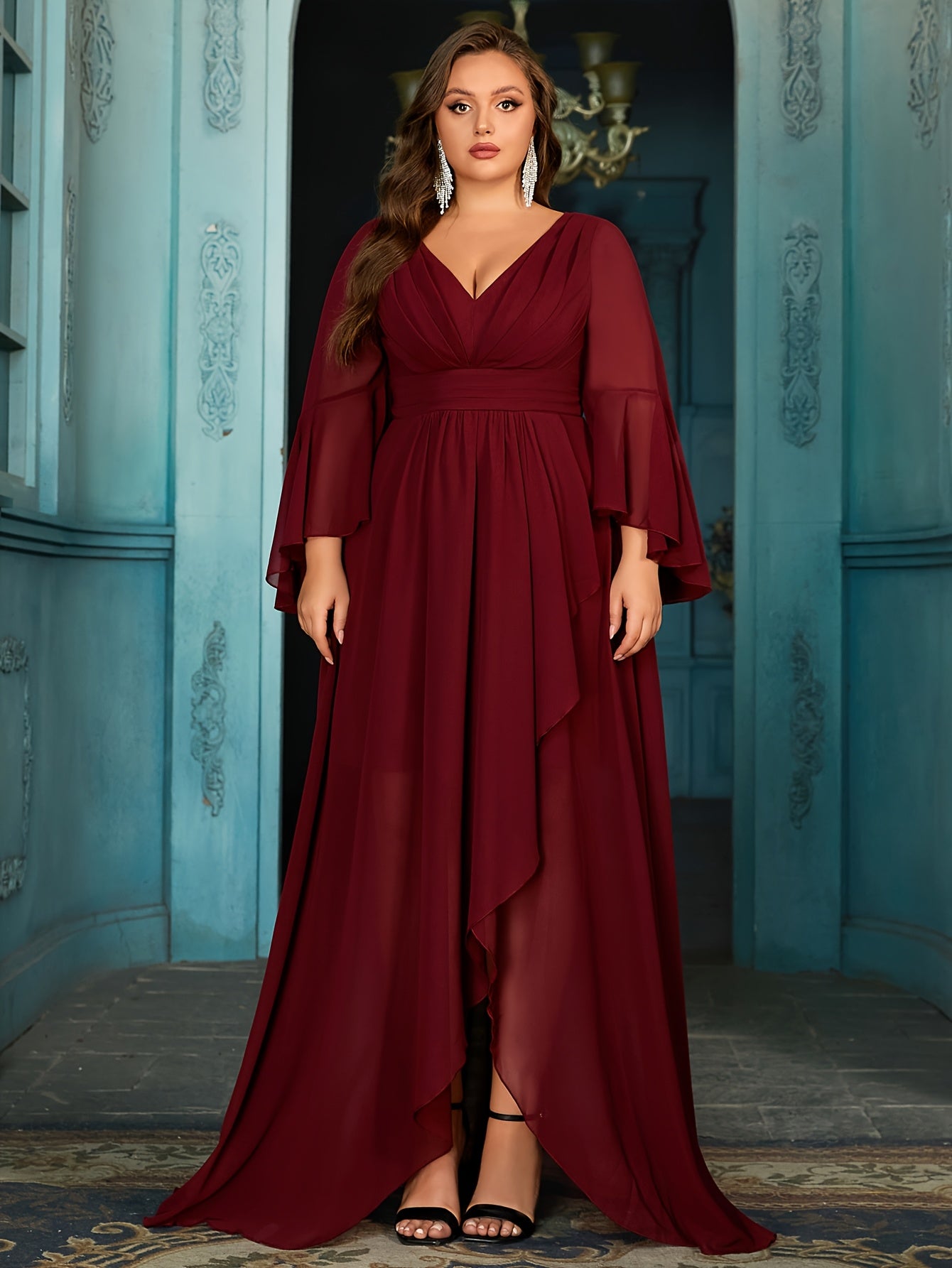 Plus Size Women's V-Neck Evening Gown Polyester Long Sleeve Solid Color