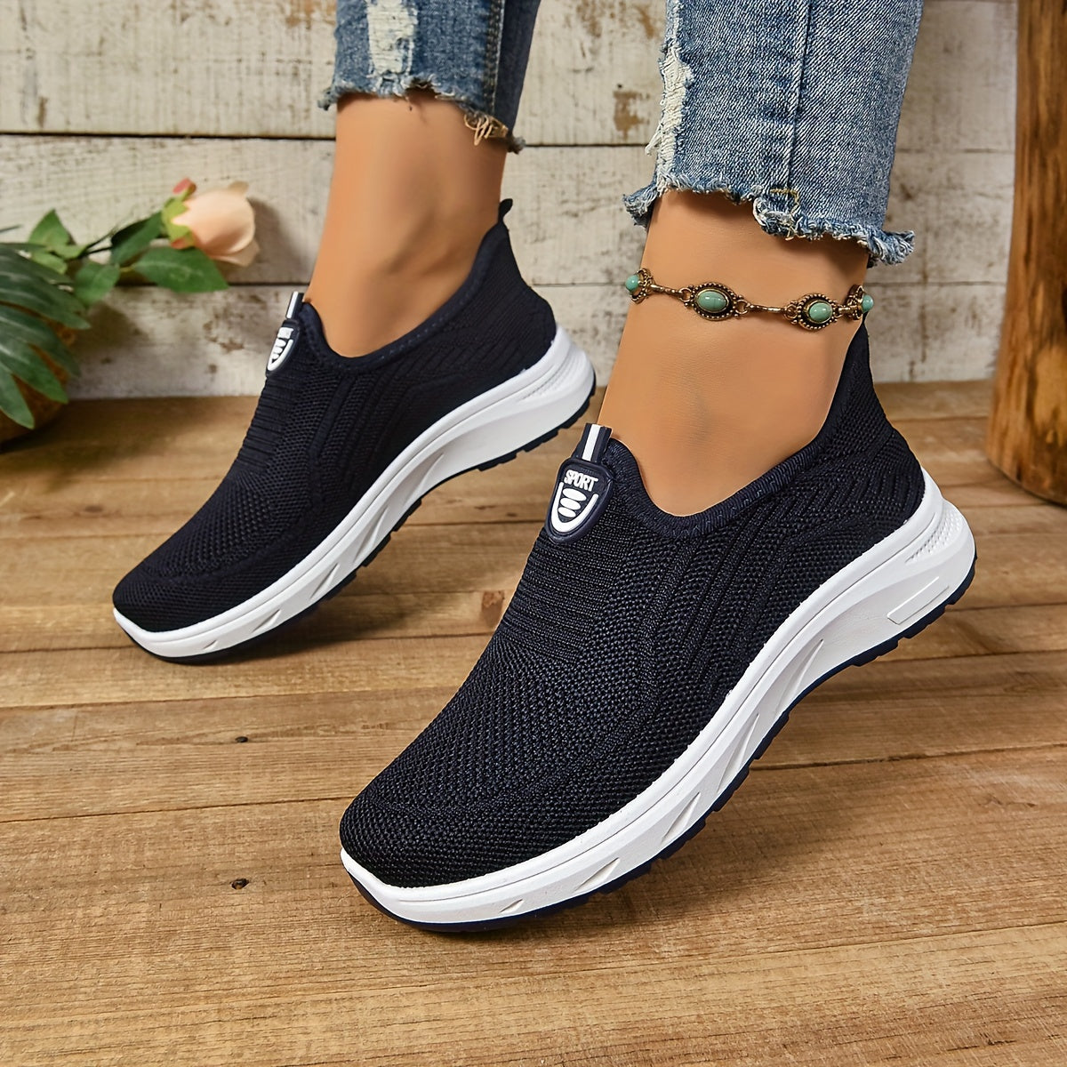 Women's Slip-On Sneakers in Knit Fabric Light Comfortable All-Season