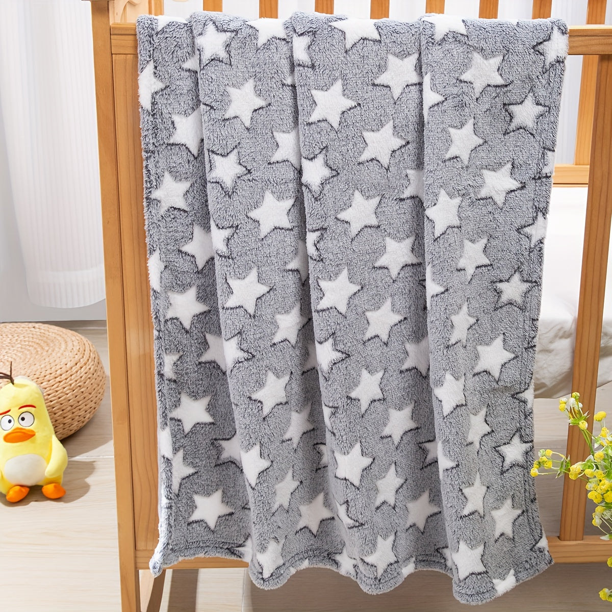 Soft and Skin-Friendly Plush Blanket Cozy Throw for Bed and Couch